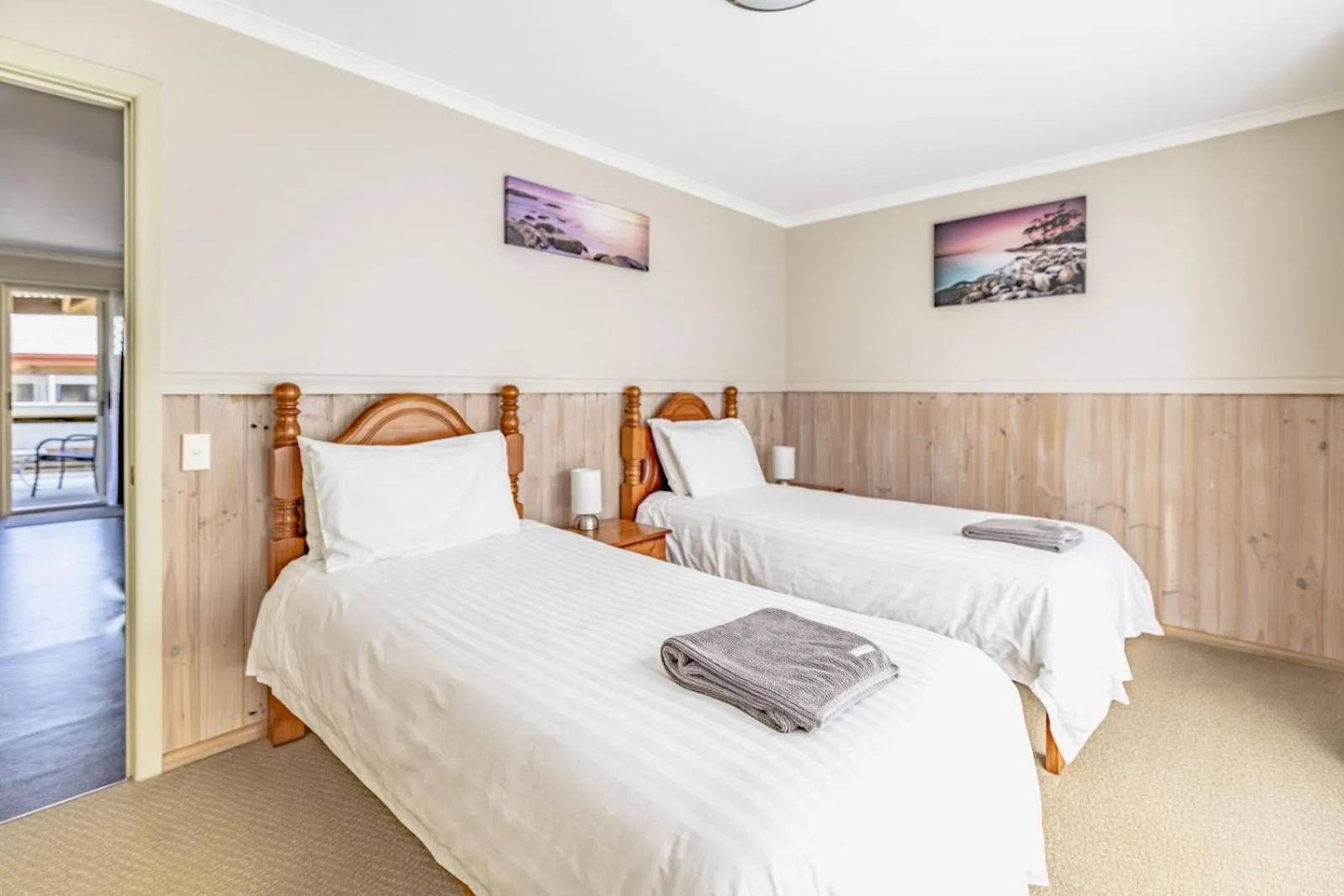 Bed in The Crays Accommodation