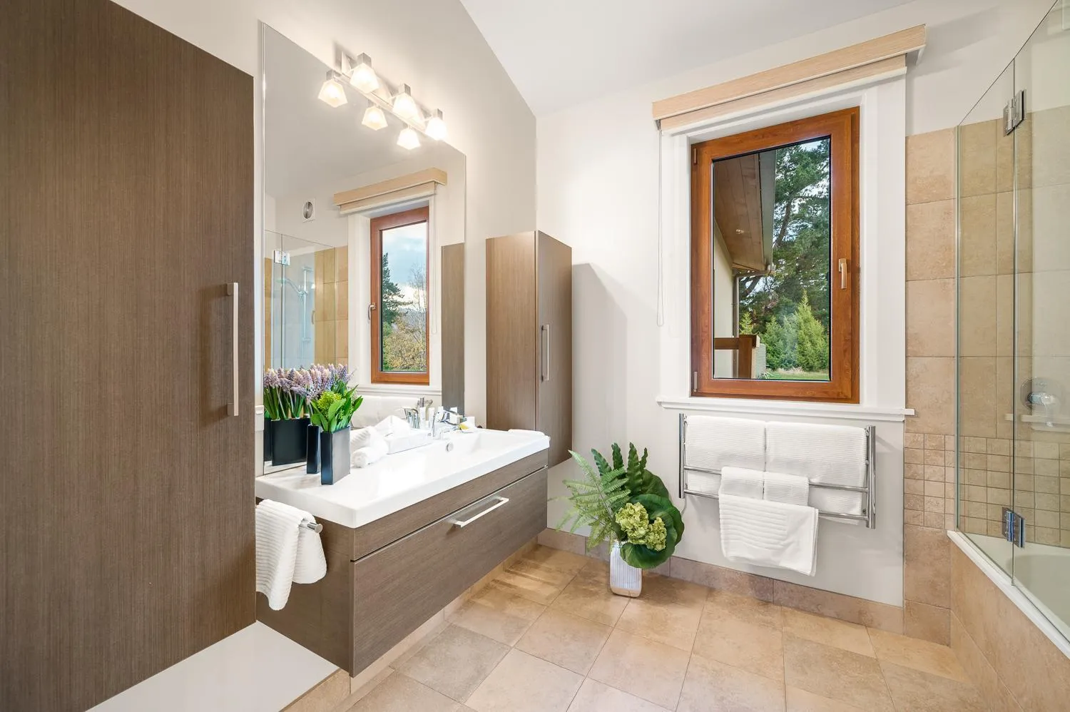 Bathroom in Wanaka Haven Lodge Accommodation