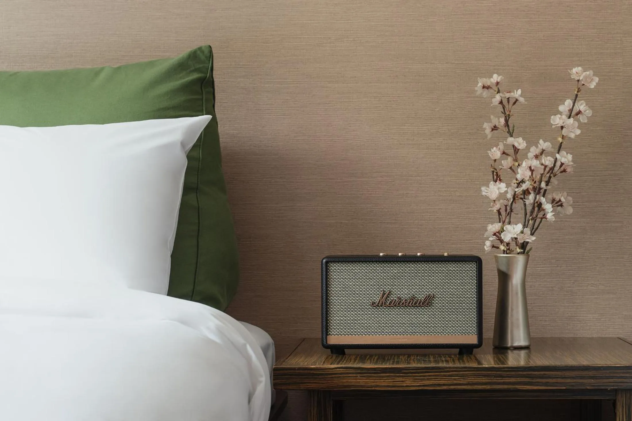 Bed in The Suites Hotel Namwon