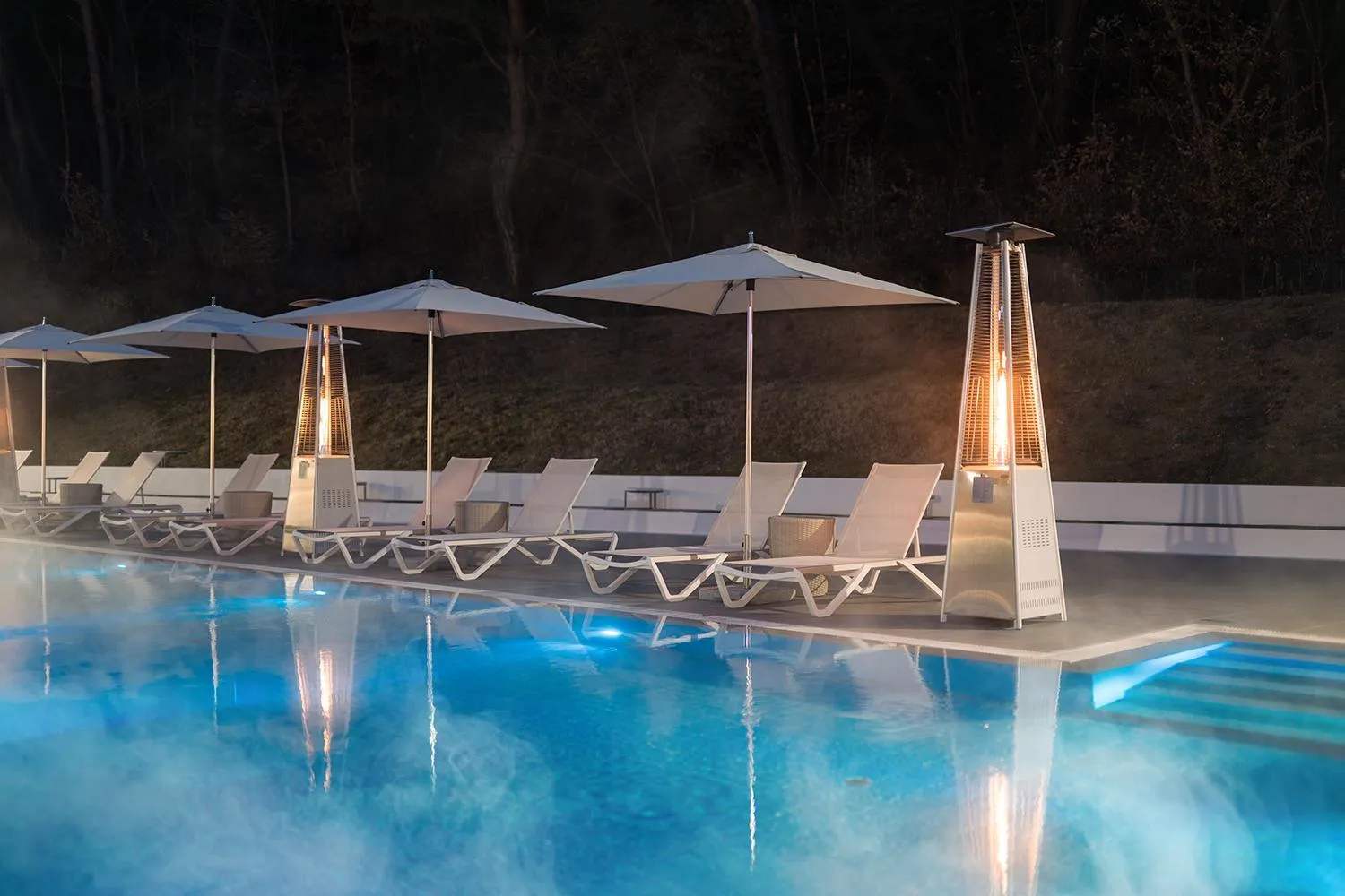 Night in The Suites Hotel Namwon