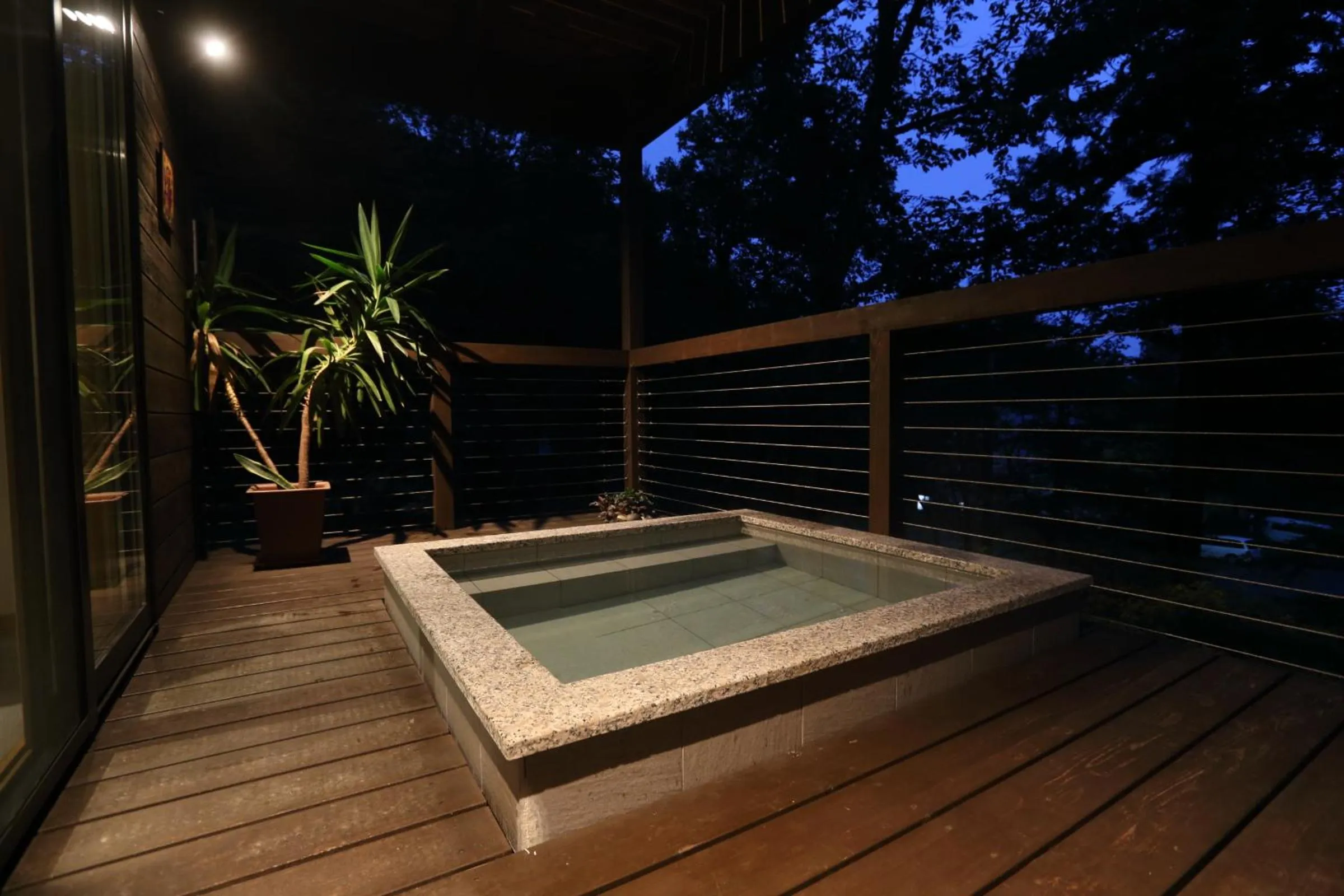 Area and facilities in Bears Den Mountain Lodge