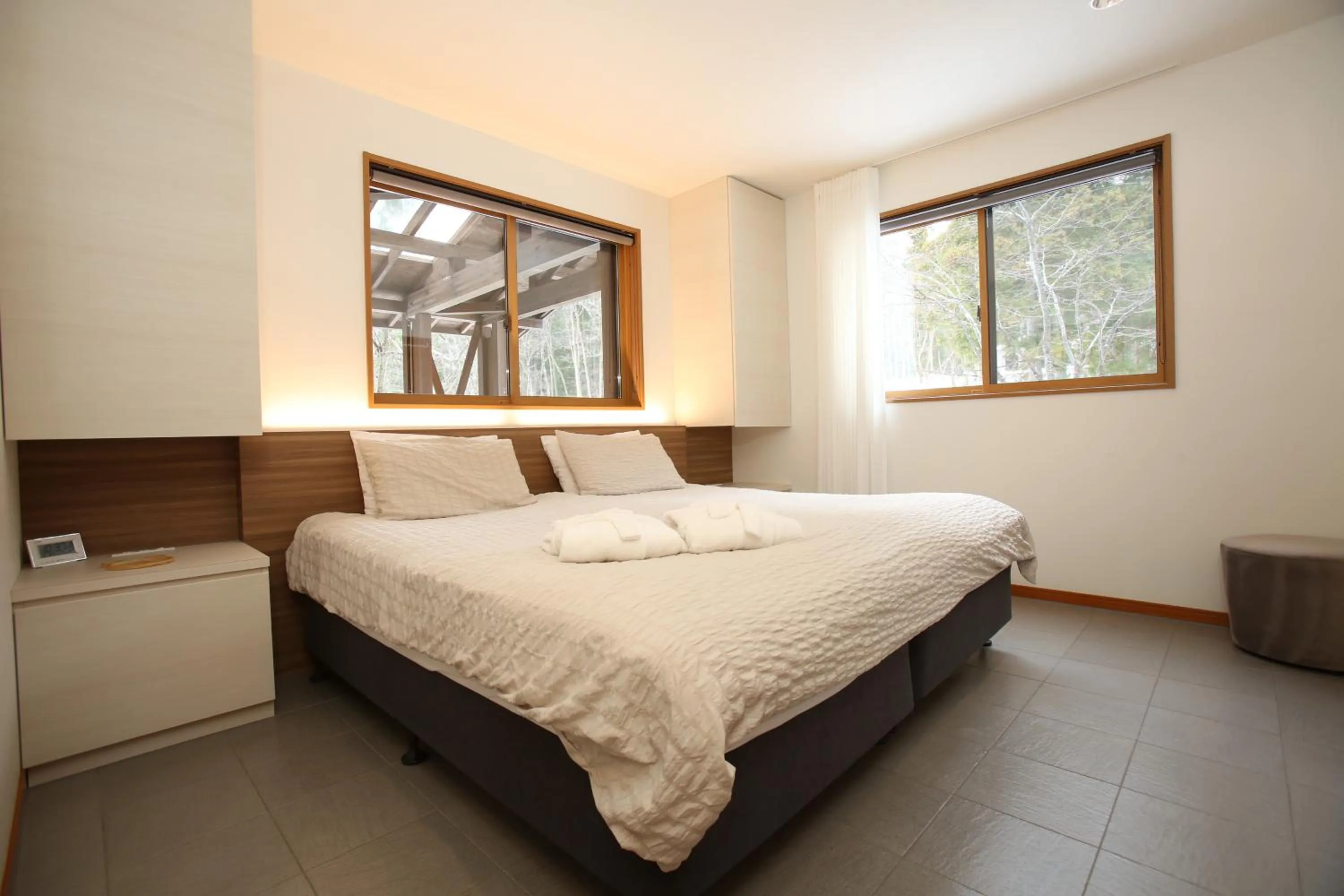 Bed in Bears Den Mountain Lodge