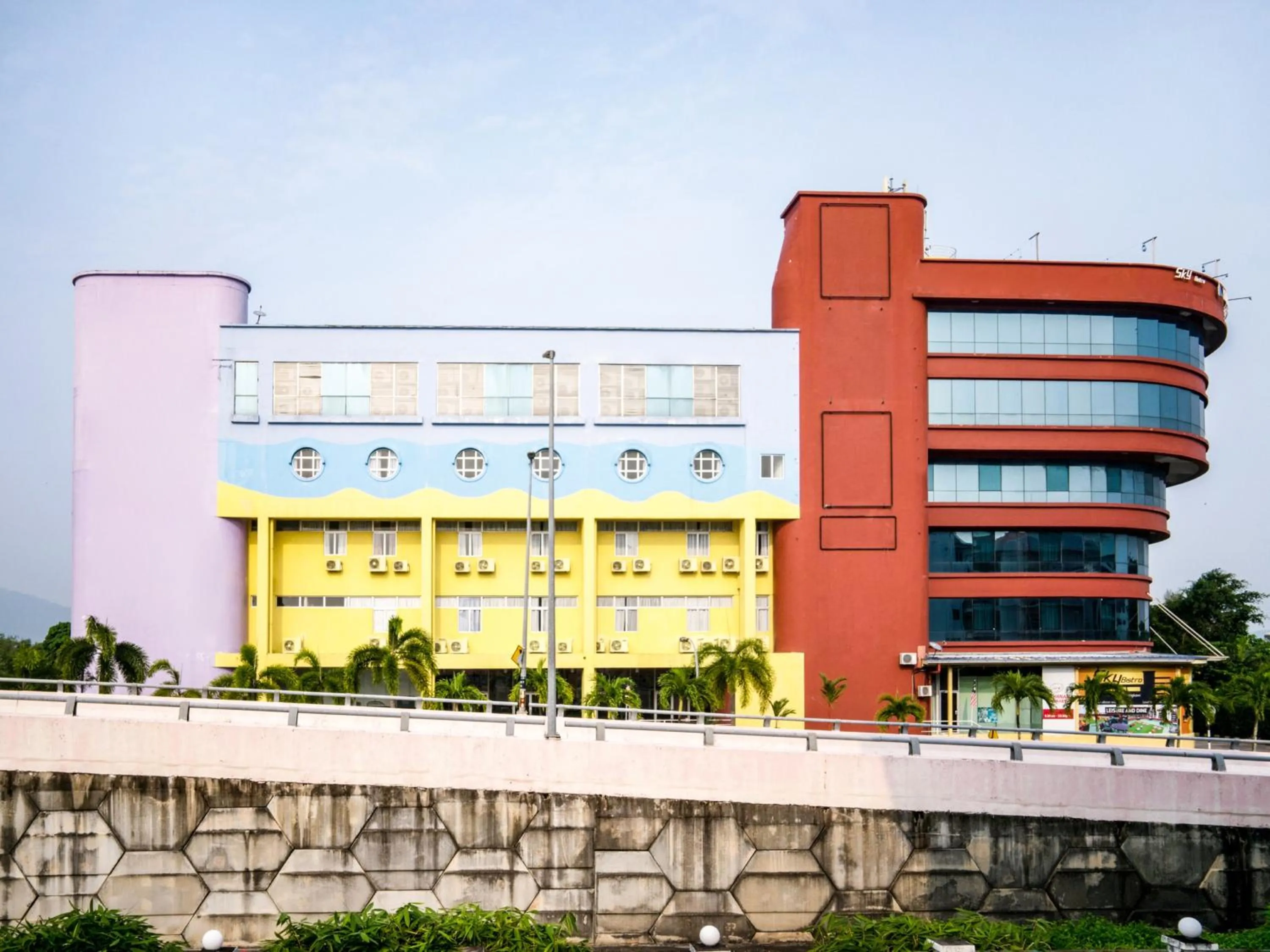 Property building in Kuala Melaka Inn