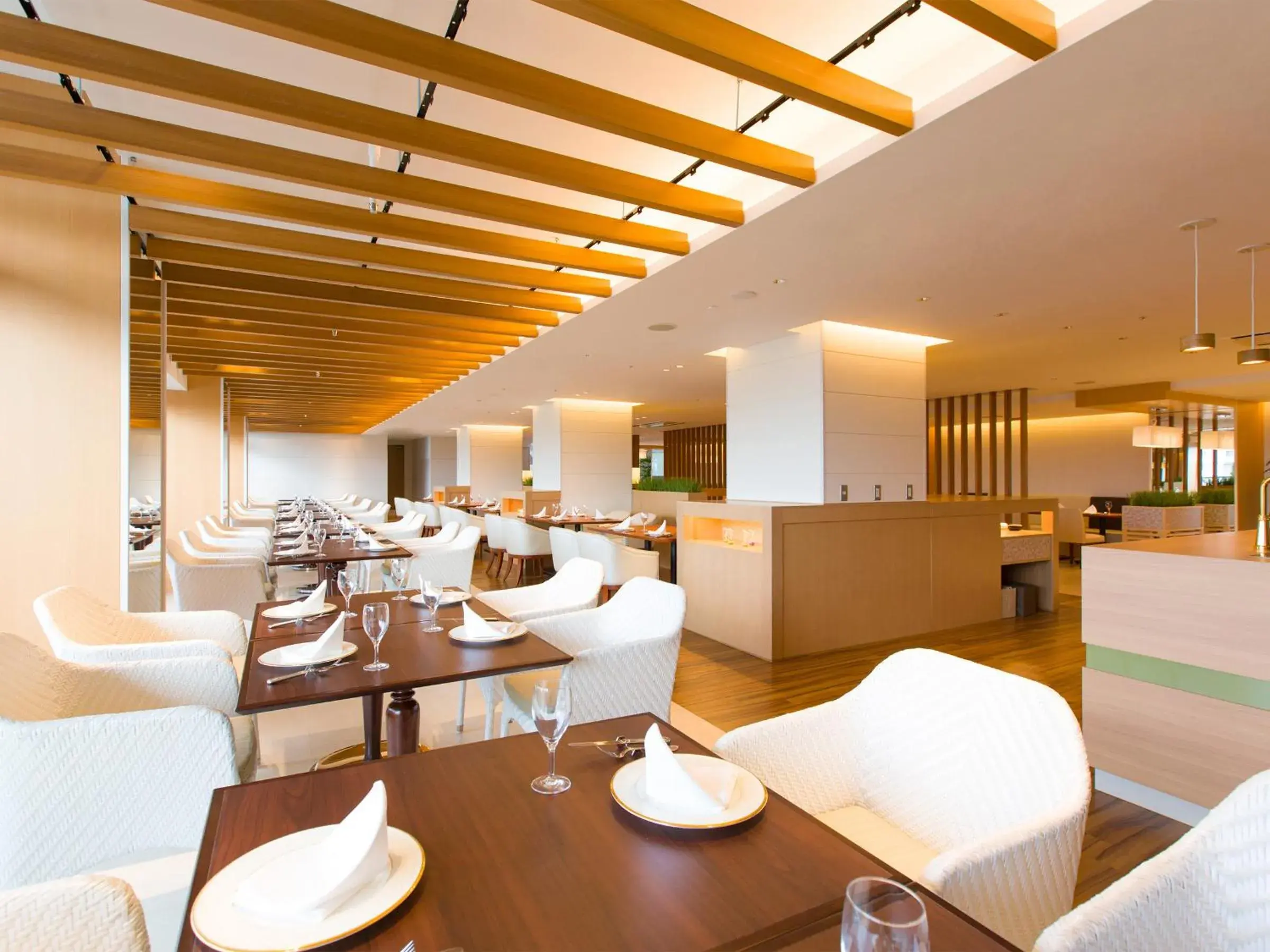 Restaurant/places to eat in Tendo Hotel Restaurant/places to eat in Tendo Hotel