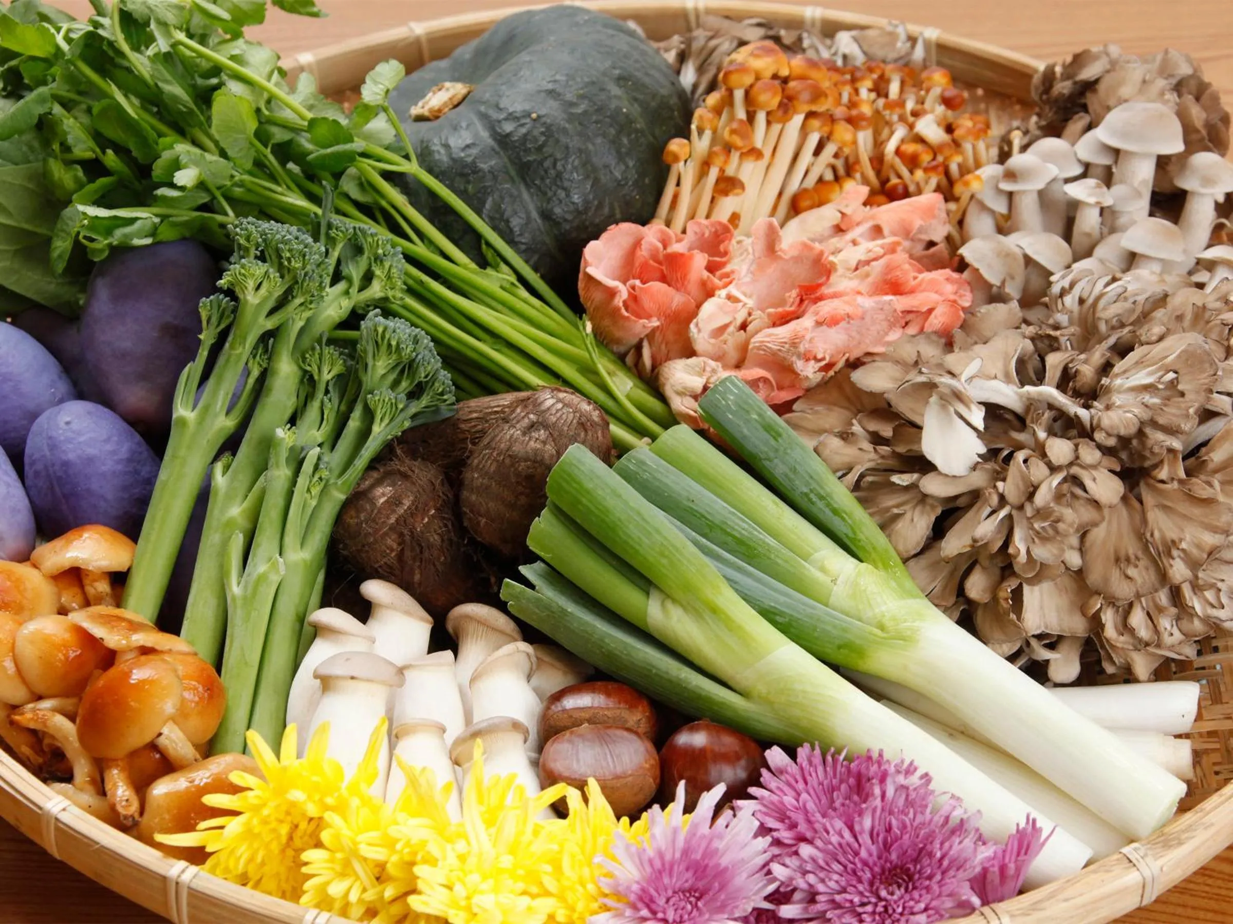 Food and drinks in Tendo Hotel