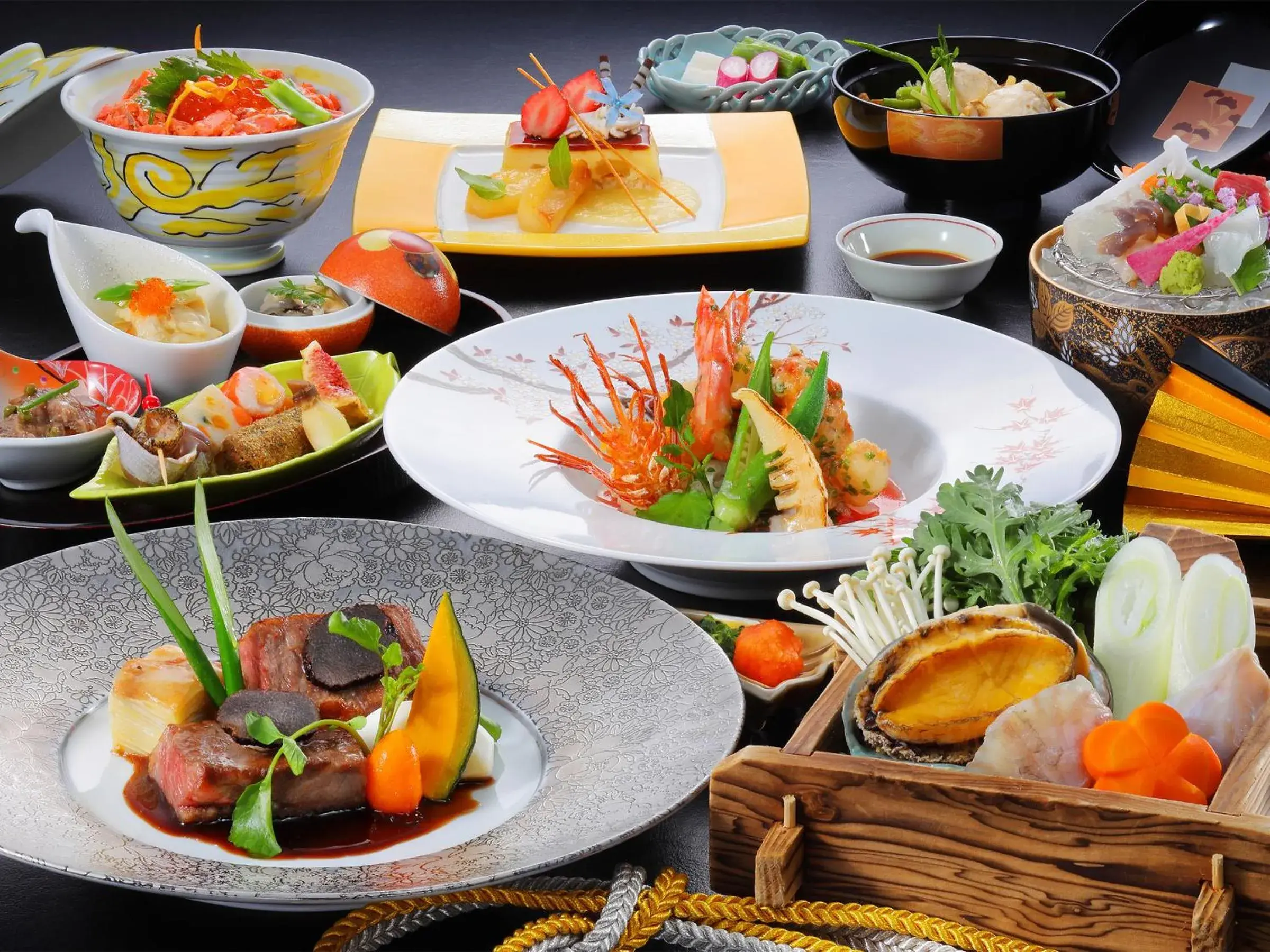 Food and drinks in Tendo Hotel Food and drinks in Tendo Hotel