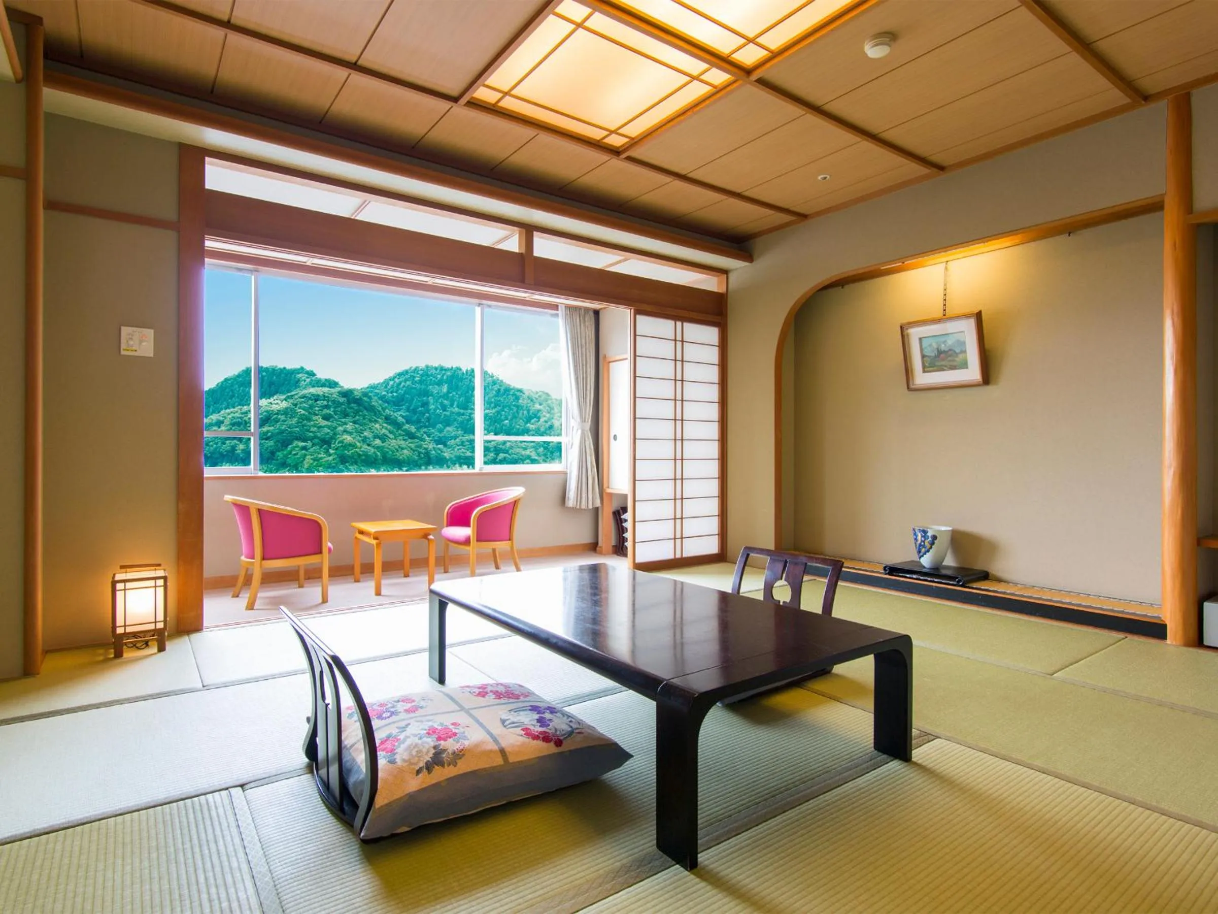 Photo of the whole room in Tendo Hotel