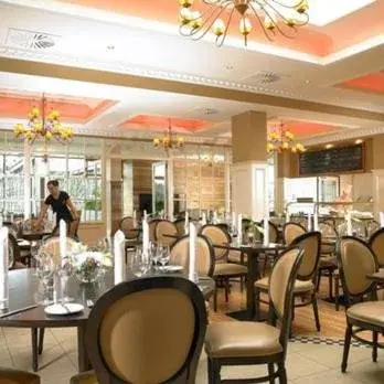 Restaurant/places to eat in West Cork Hotel Restaurant/places to eat in West Cork Hotel