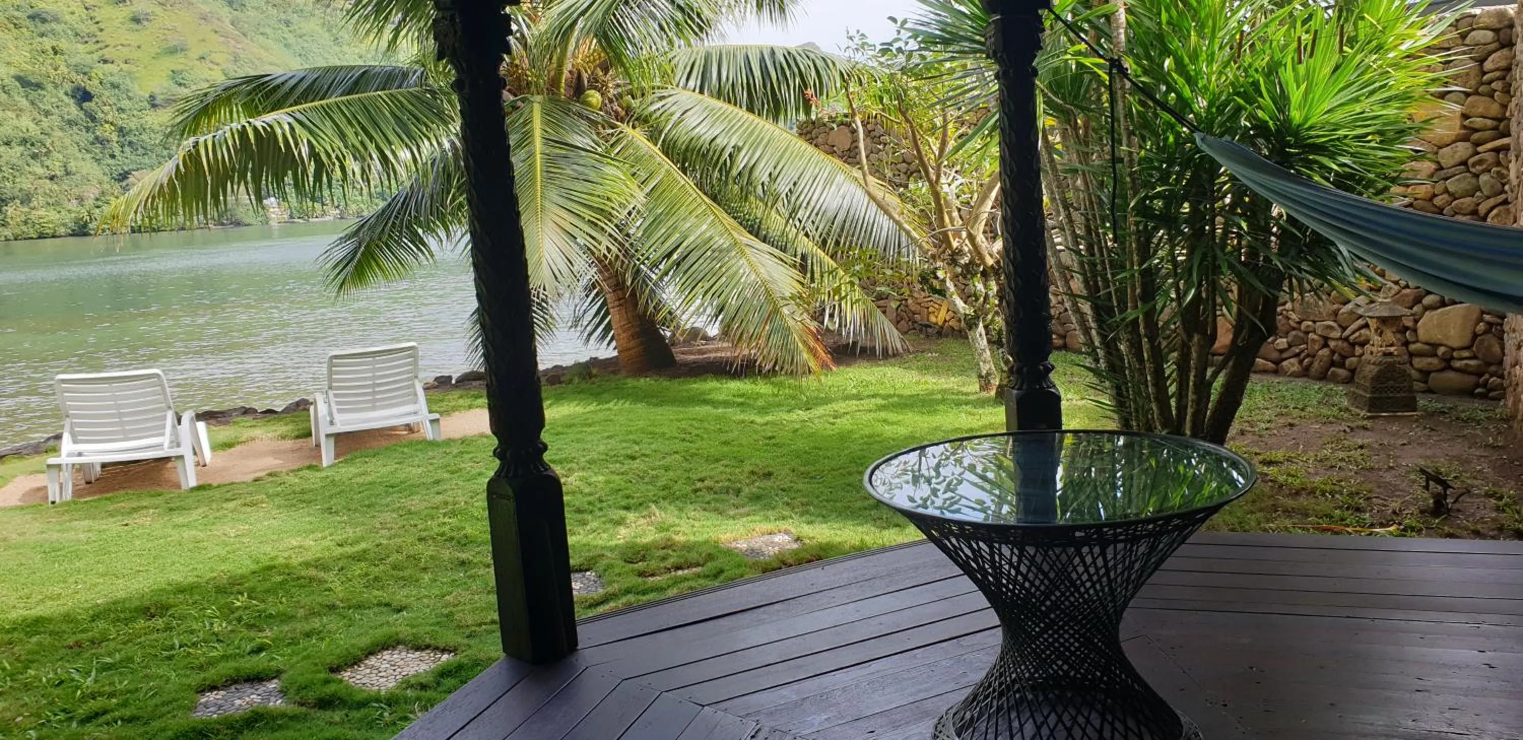 Beach in Robinson's Cove Villas