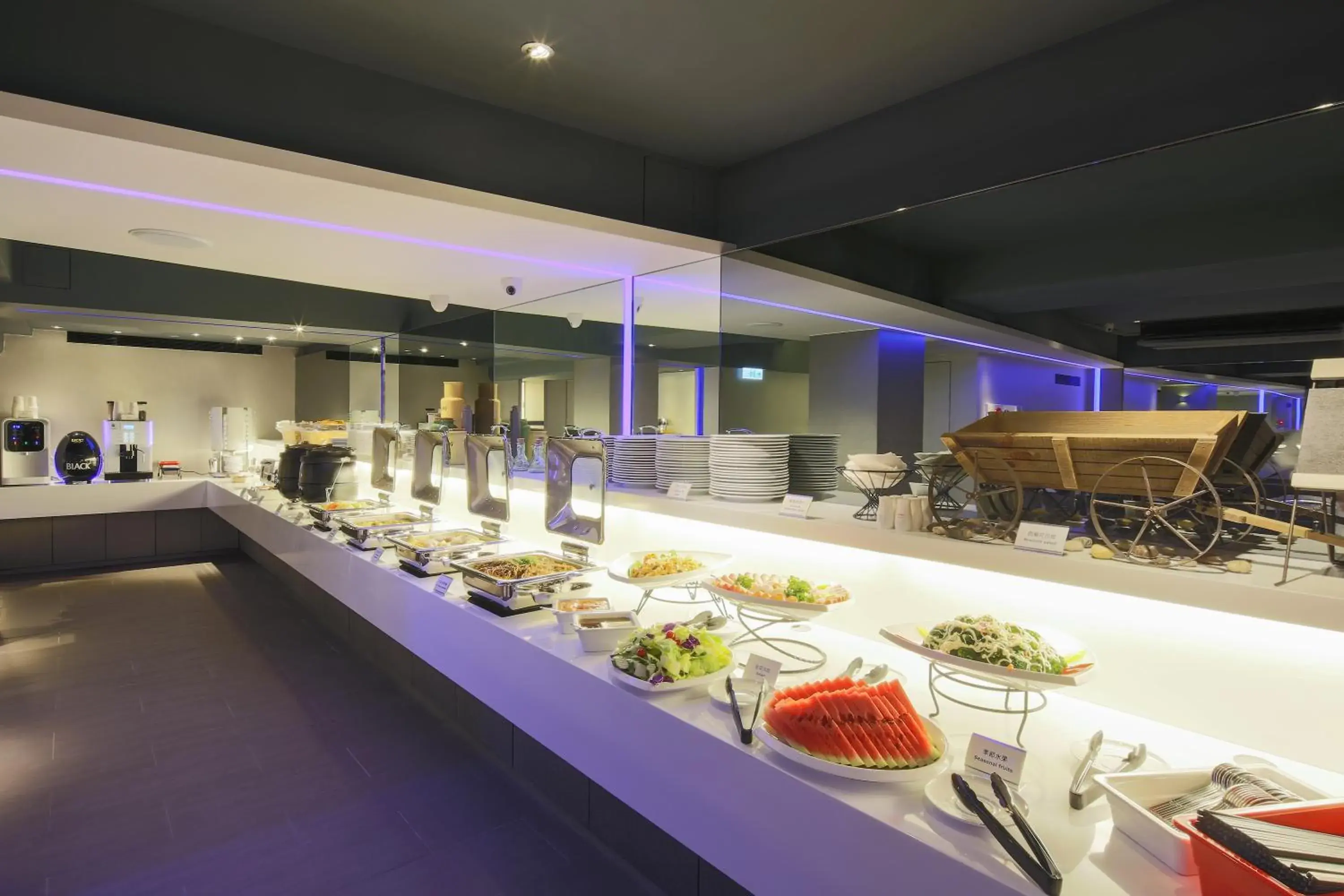 Restaurant/places to eat in CityInn Hotel Plus - Taichung Station Branch Restaurant/places to eat in CityInn Hotel Plus - Taichung Station Branch