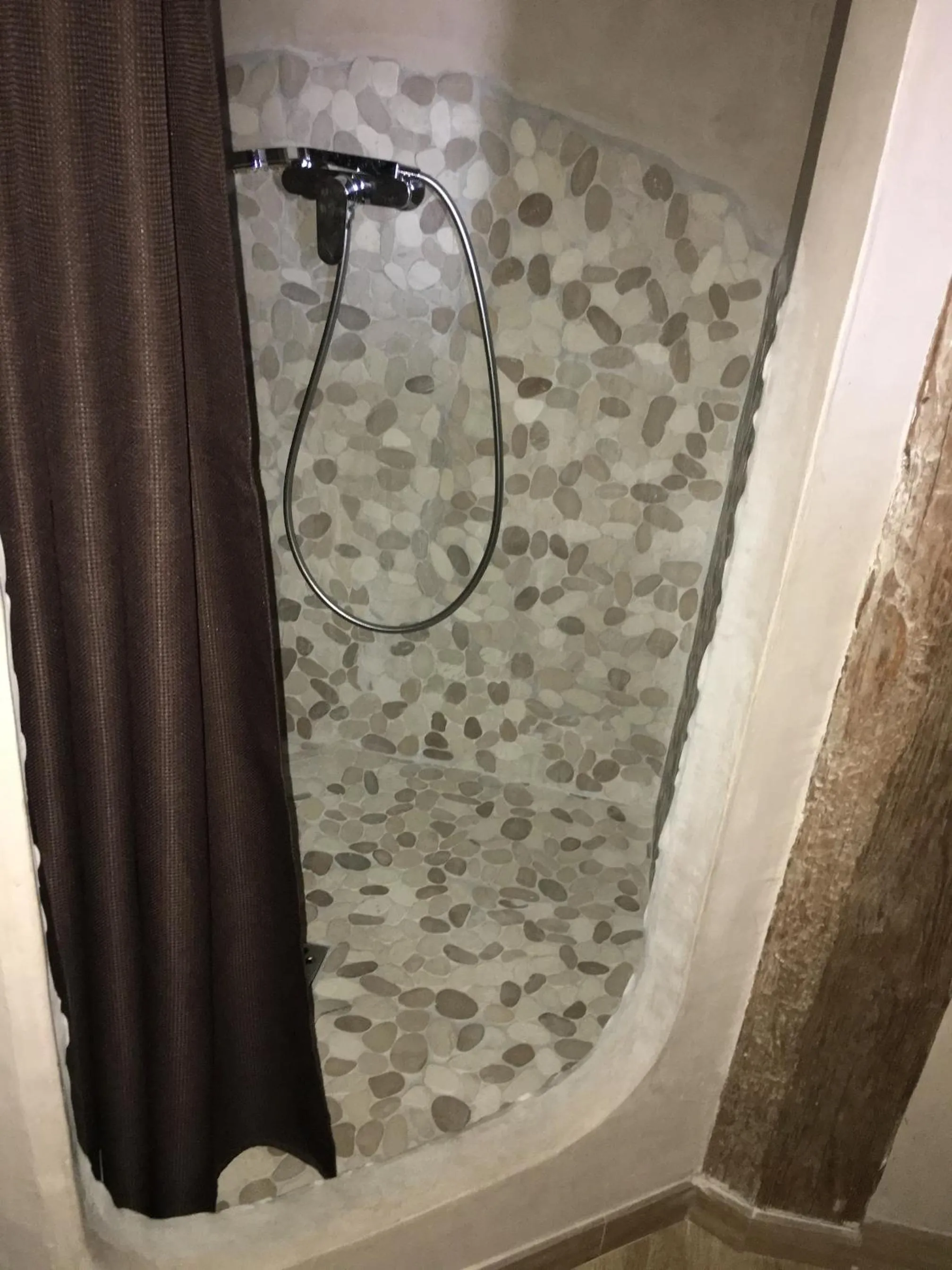 Bathroom in Le Paon Bleu Annecy Poisy