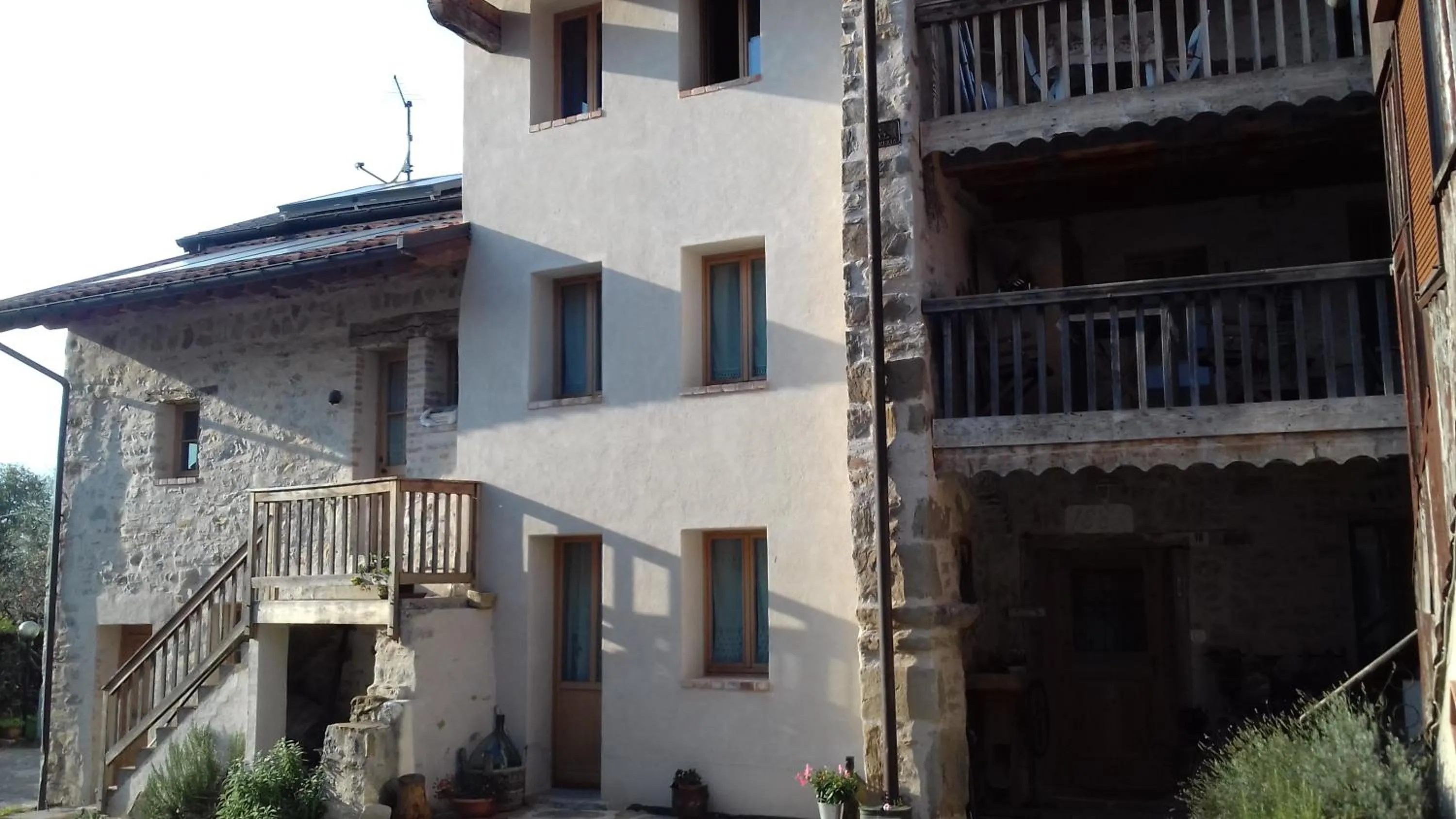 Property building in Casa 1885