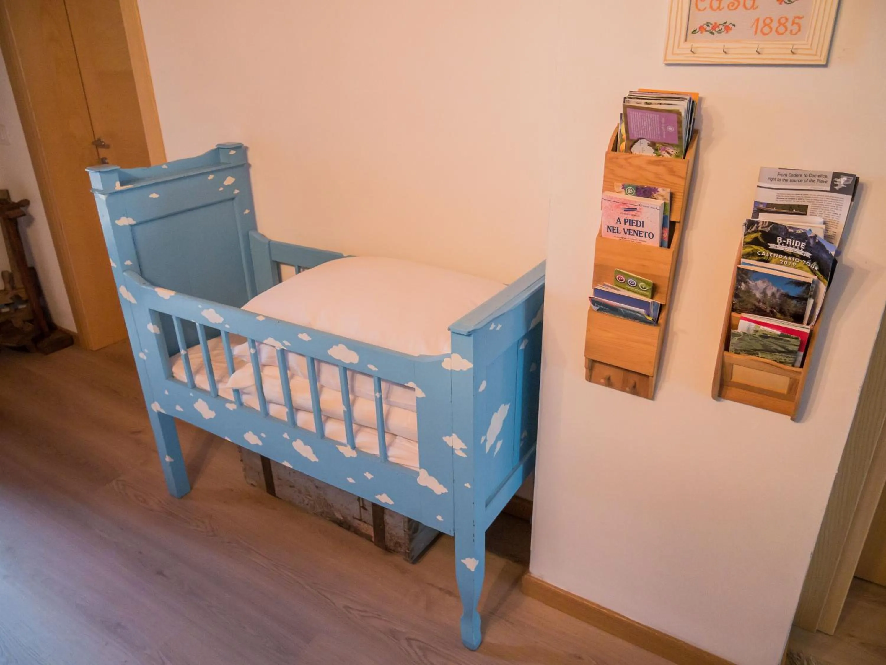 cot, Bed in Casa 1885