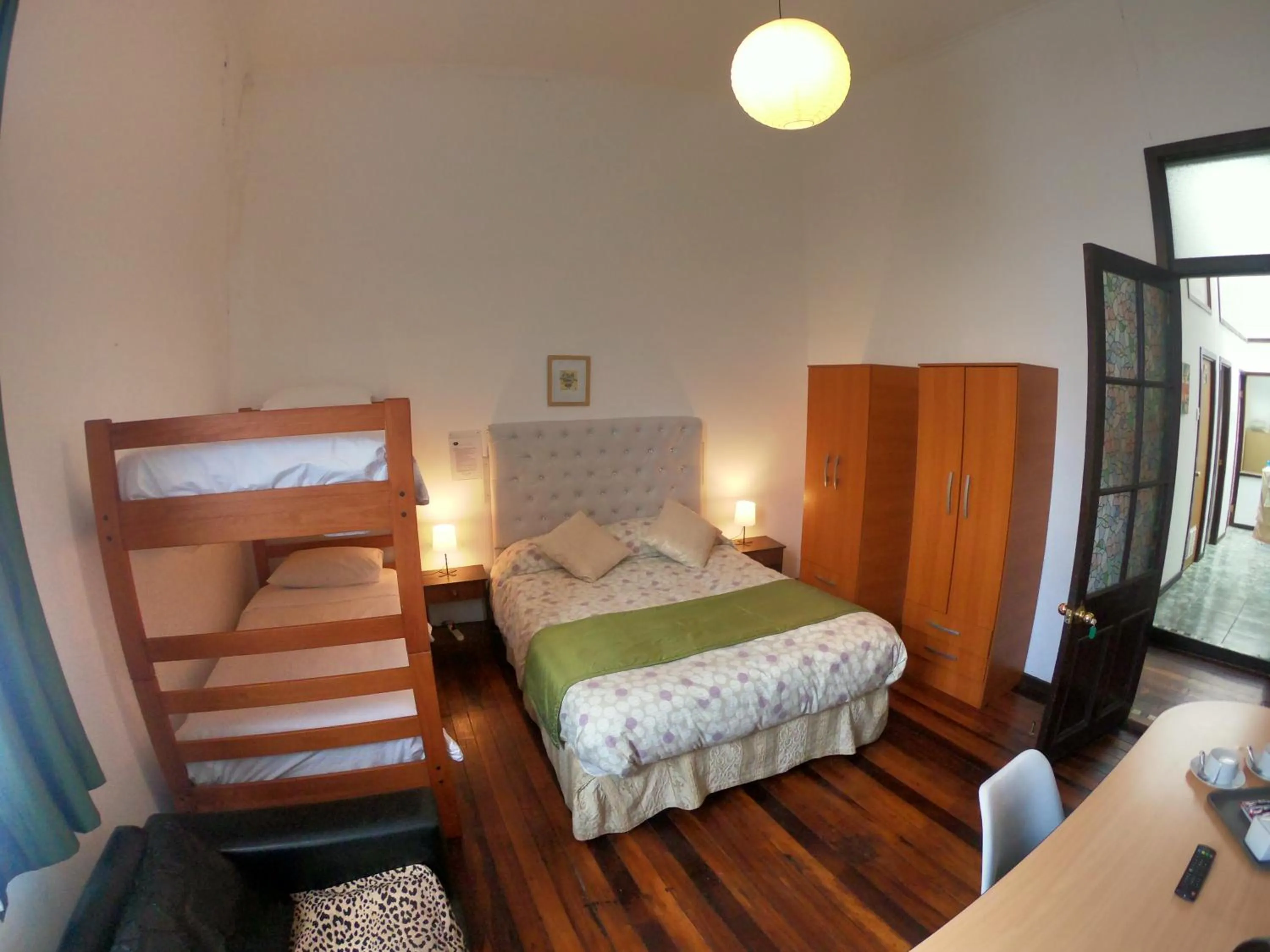 Photo of the whole room, Bed in Volta Inn Hostel