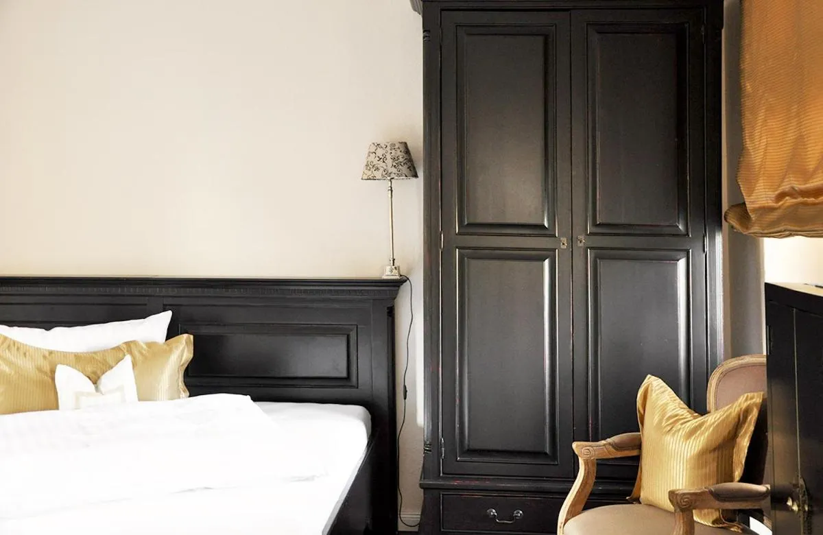 Bedroom, Bed in Klosterhotel Neuzelle