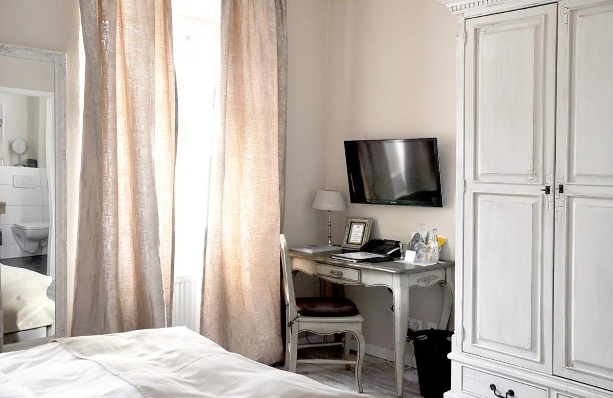 TV and multimedia, Bed in Klosterhotel Neuzelle