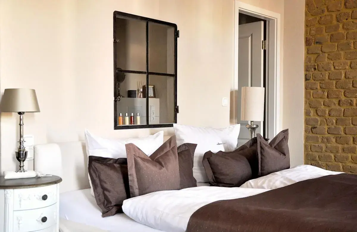 Superior Double Room - single occupancy in Klosterhotel Neuzelle Superior Double Room - single occupancy in Klosterhotel Neuzelle