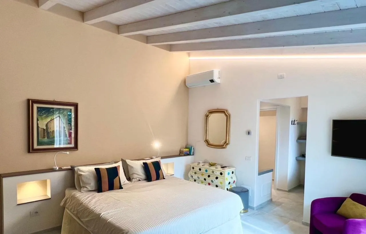 Bed in Villa Costantina with heated POOL