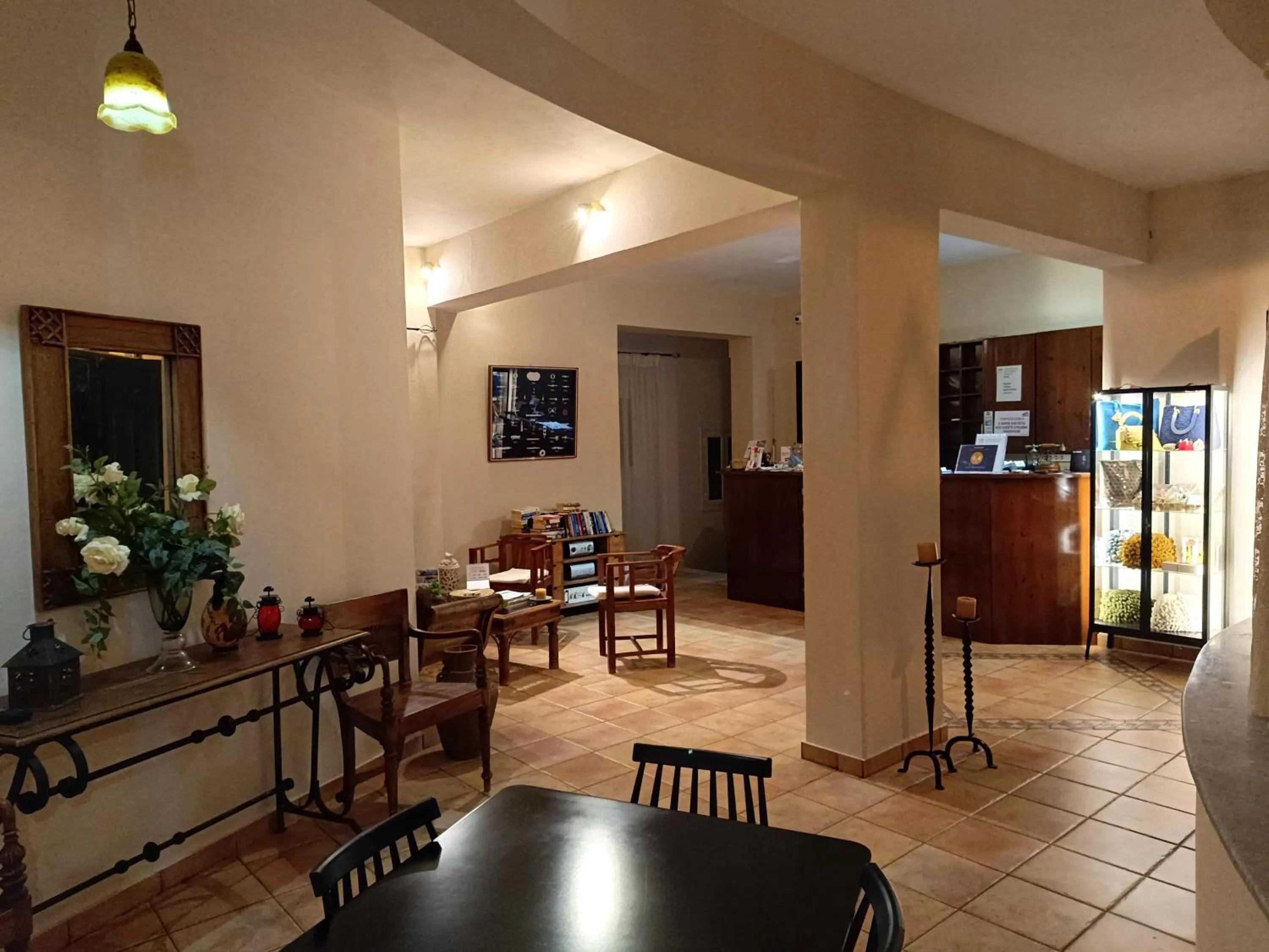 Lobby or reception in Elanthi Village Apartments