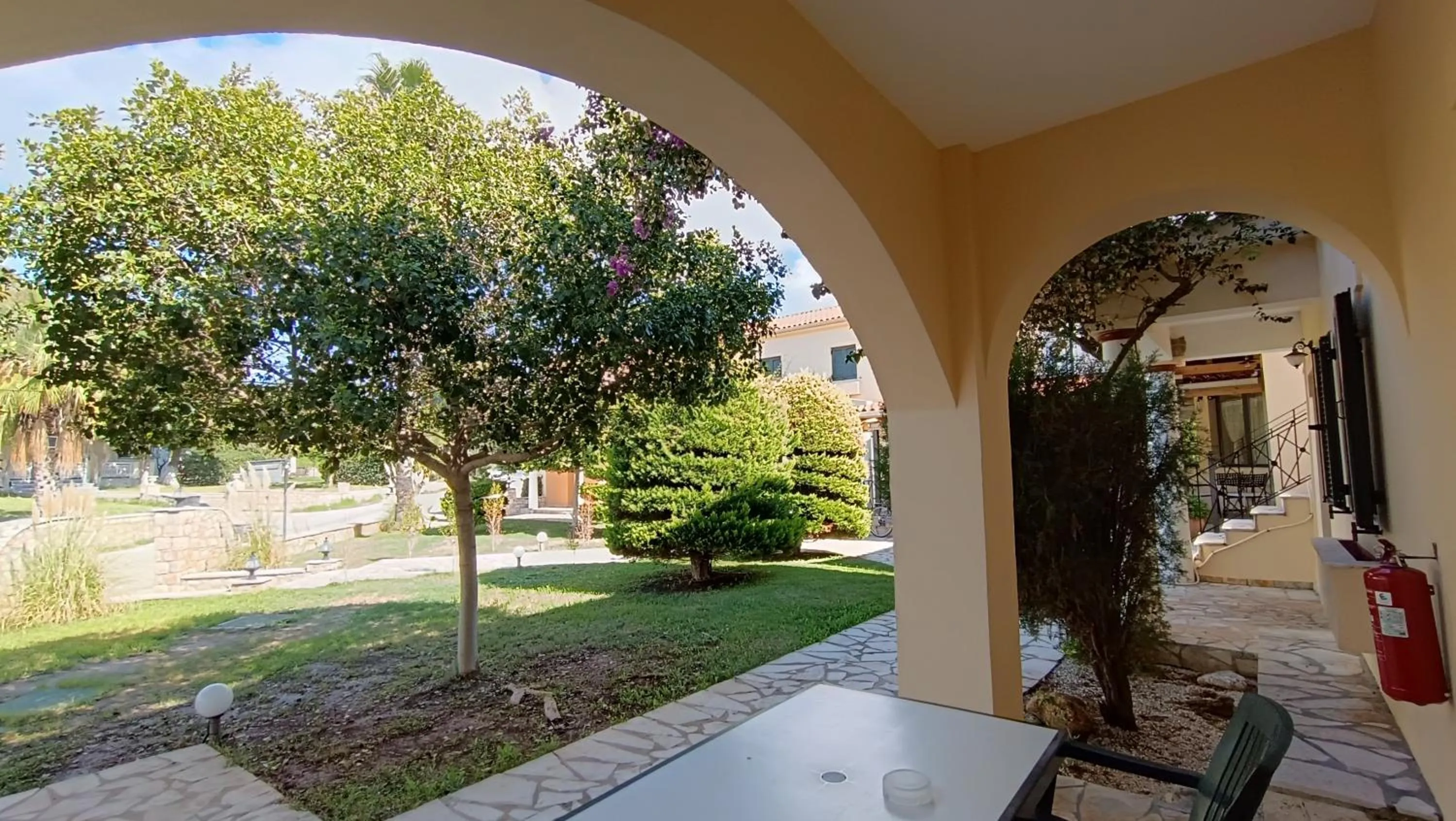 Balcony/Terrace in Elanthi Village Apartments