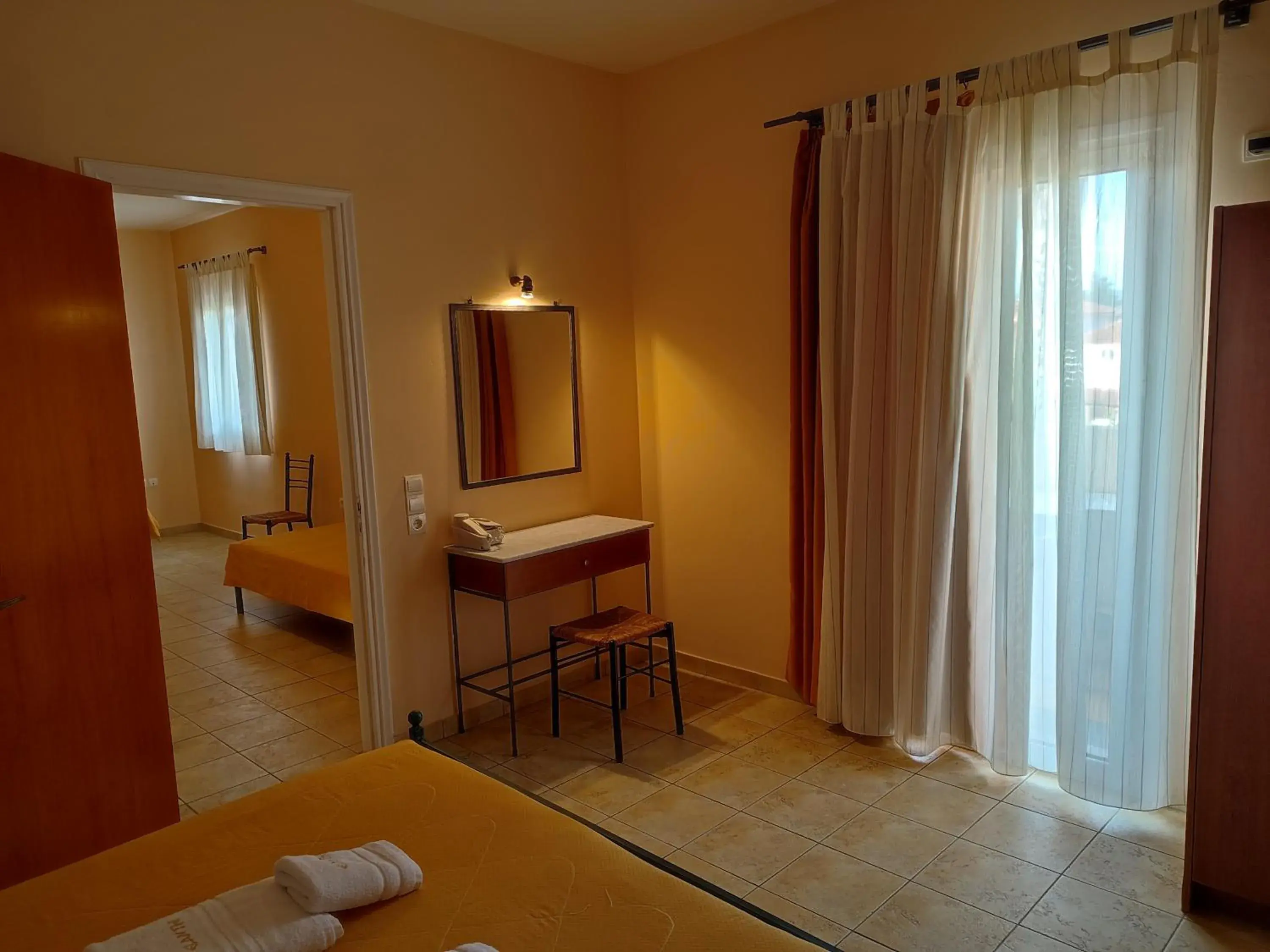 Photo of the whole room, Bed in Elanthi Village Apartments Photo of the whole room, Bed in Elanthi Village Apartments