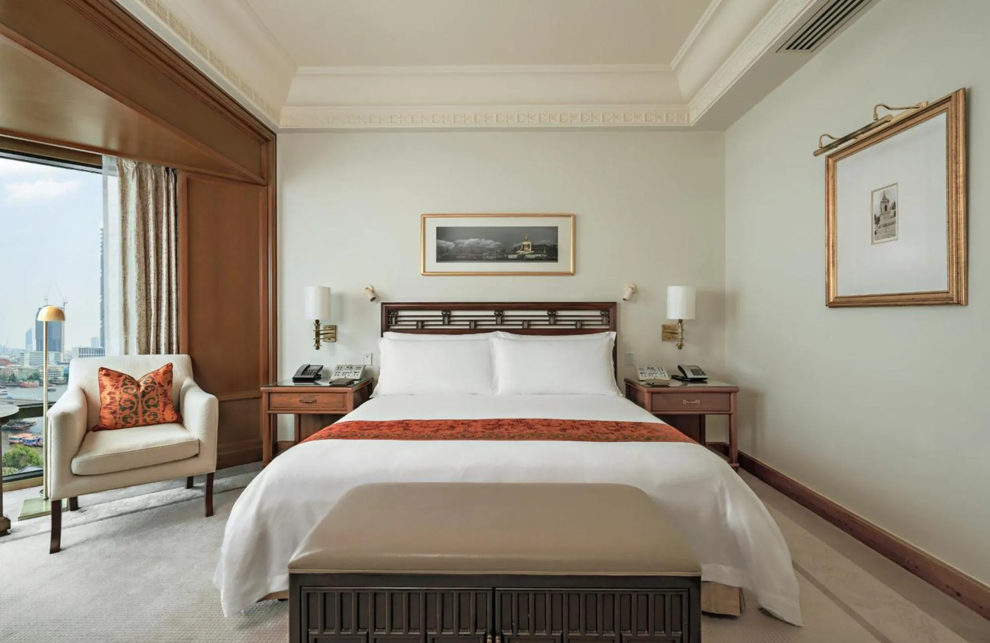 Bedroom, Bed in The Peninsula Bangkok