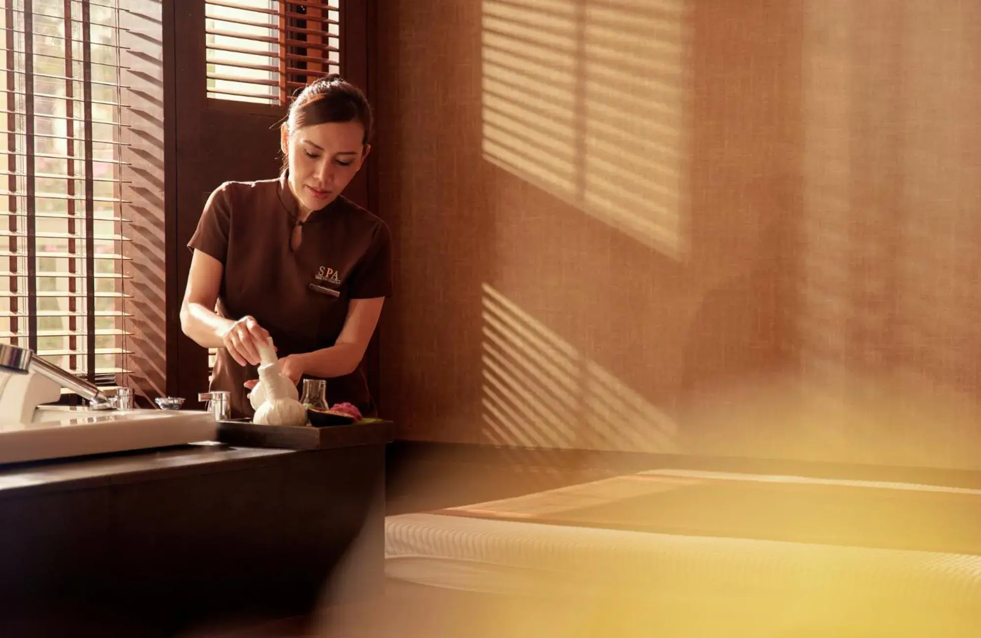 Spa and wellness centre/facilities in The Peninsula Bangkok Spa and wellness centre/facilities in The Peninsula Bangkok