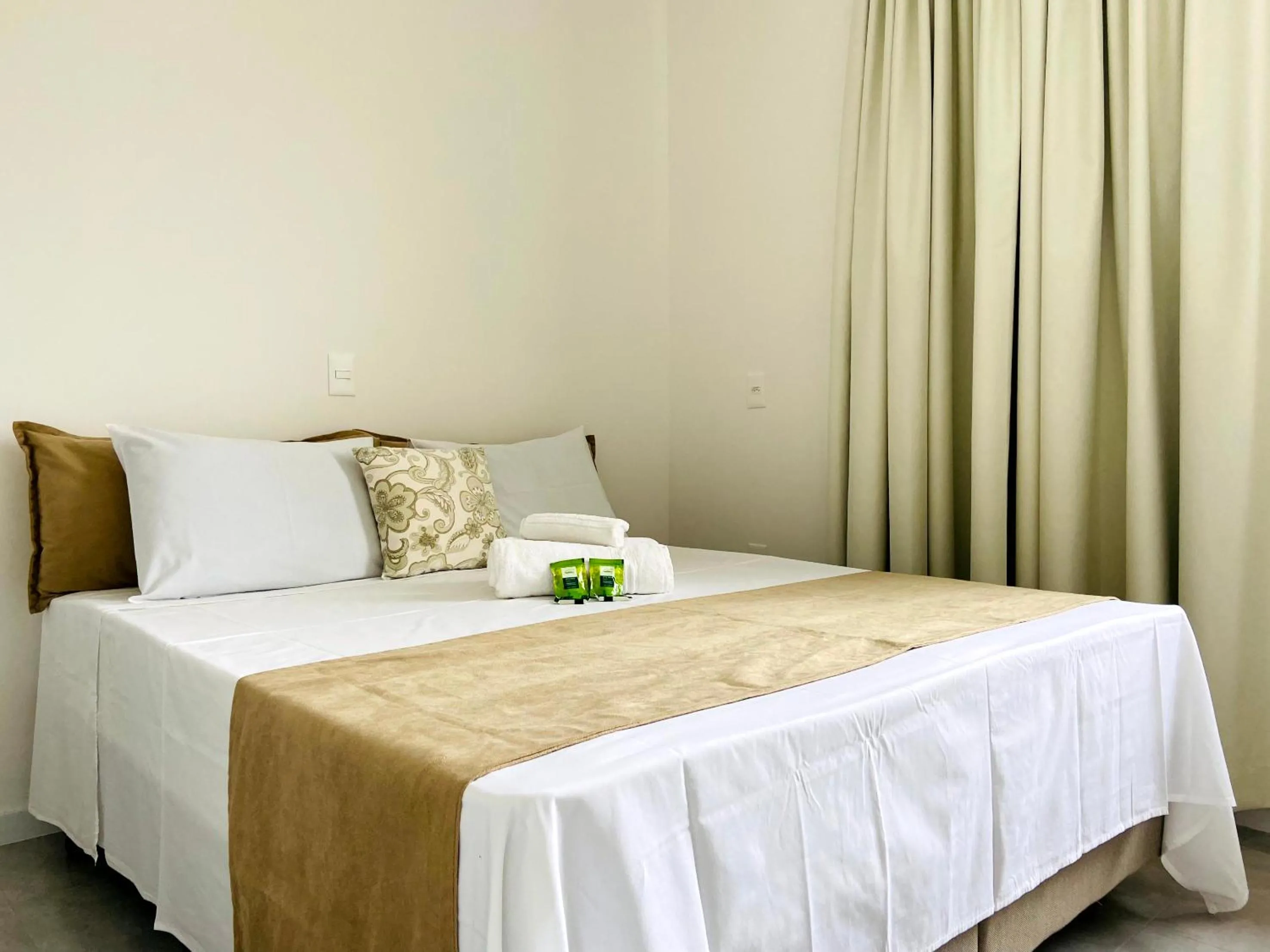 Classic Triple Room - single occupancy in Pousada Divino Oleiro - Gov. Celso Ramos