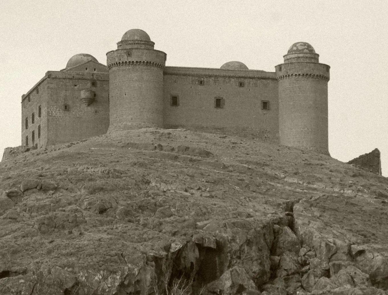 Nearby landmark in LABELLA - Hostal Rural Restaurante