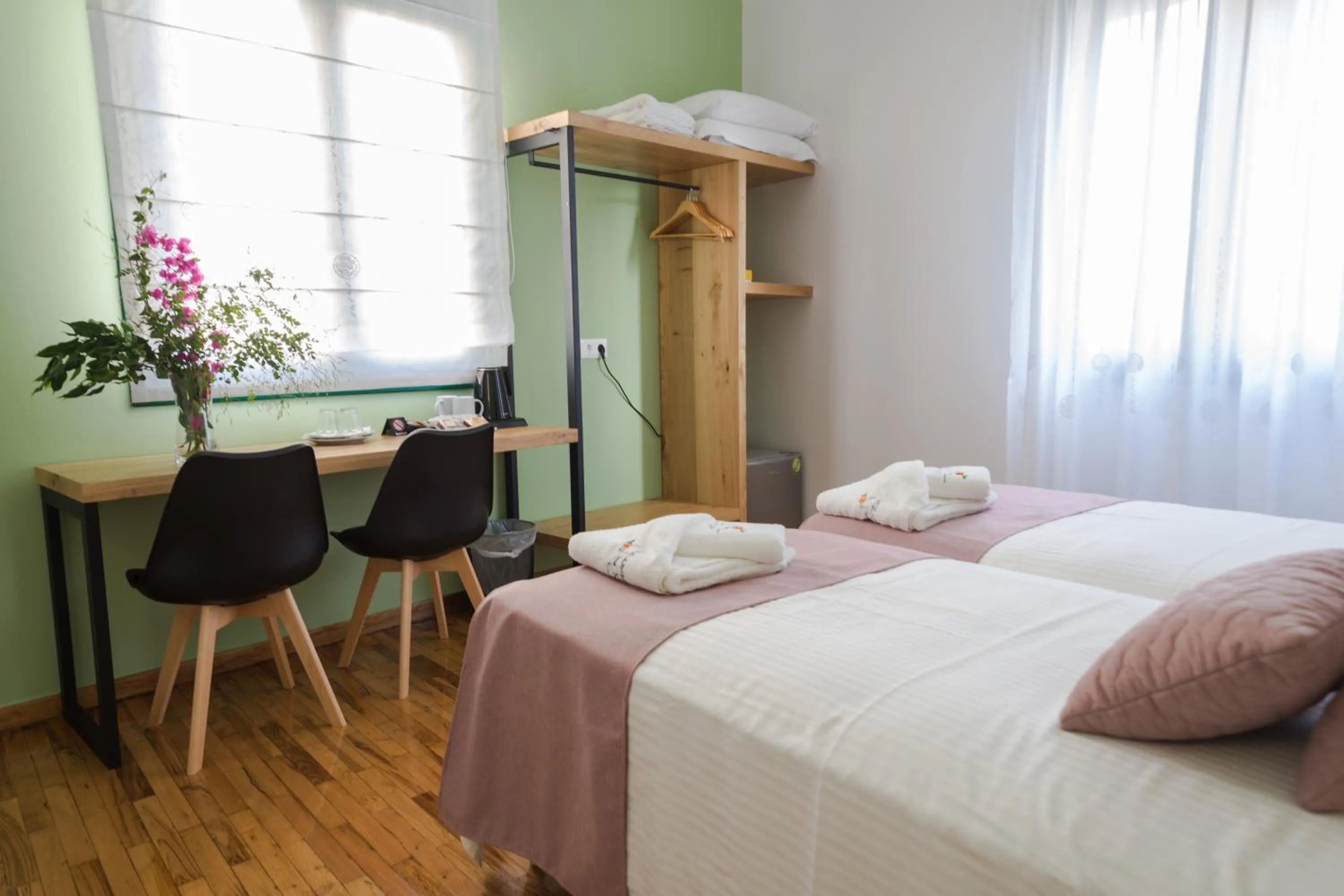 Photo of the whole room, Bed in Neratzia Rooms