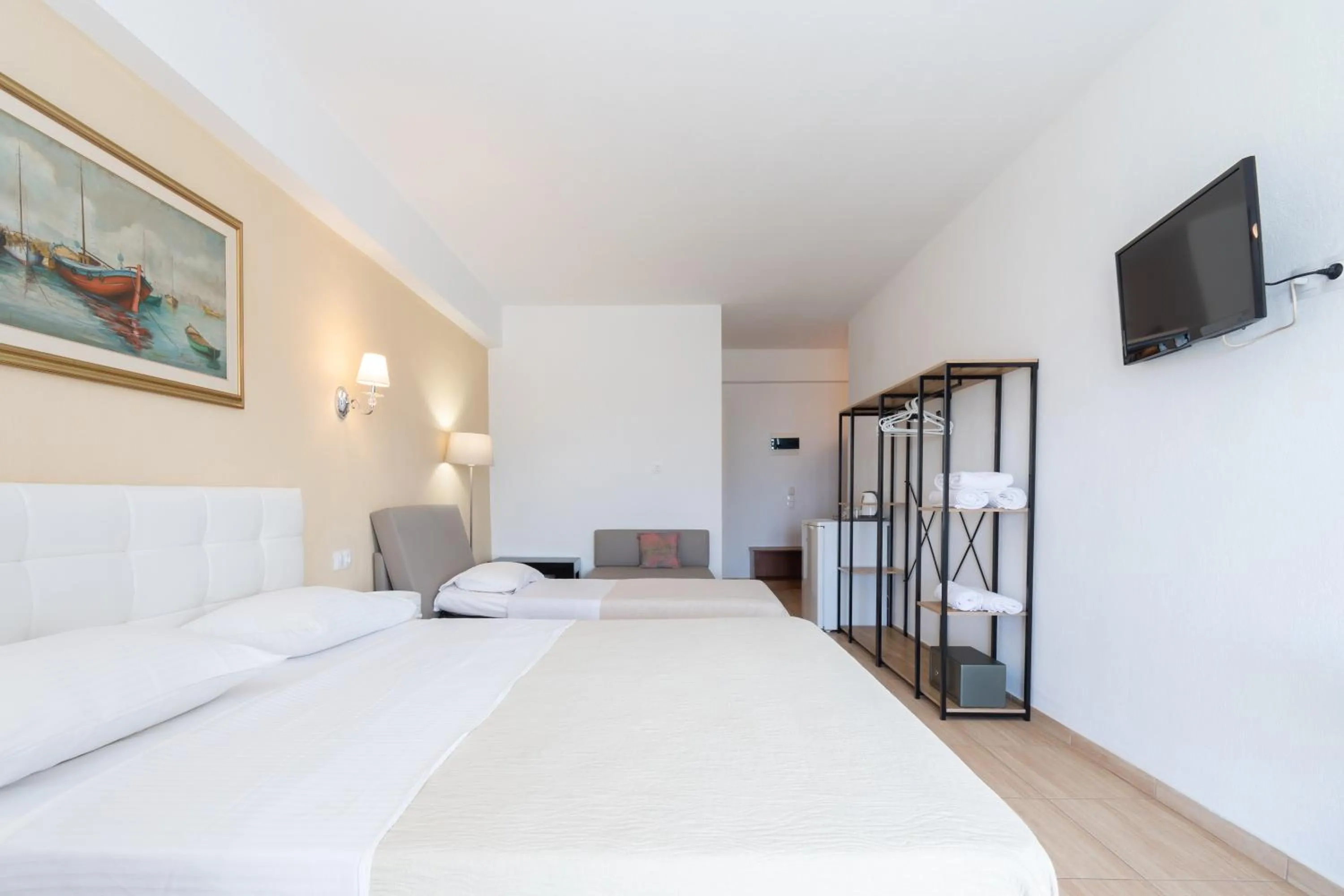 Photo of the whole room, Bed in Star Paradise Hotel