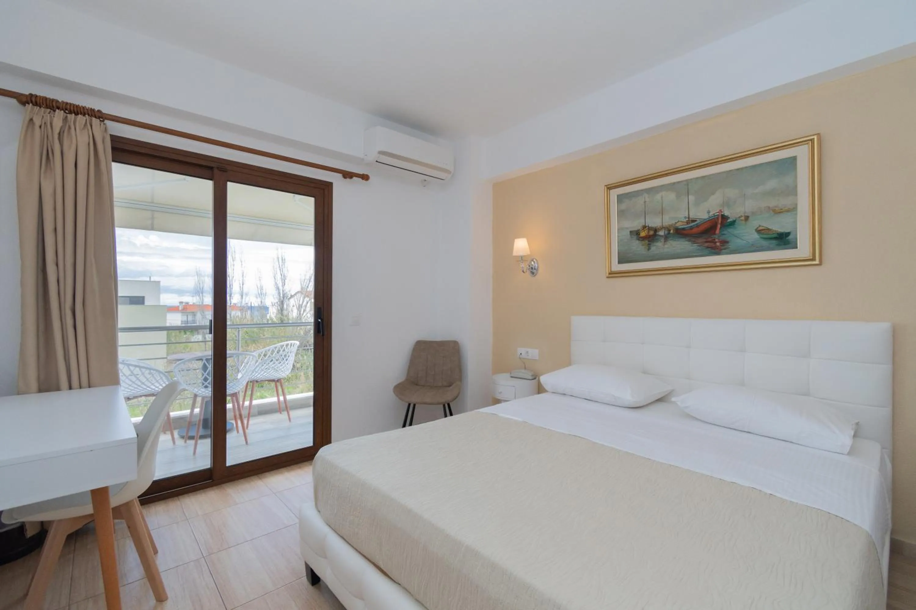 Bed in Star Paradise Hotel