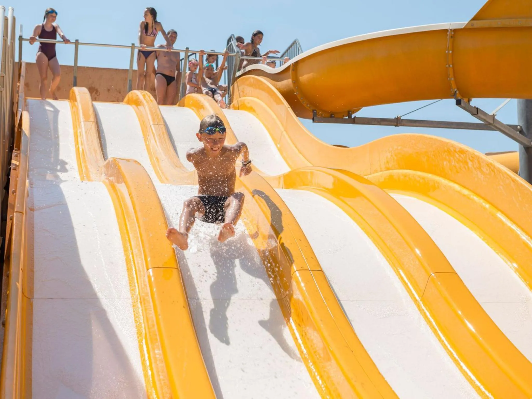 Swimming pool in Camping Les Palmiers