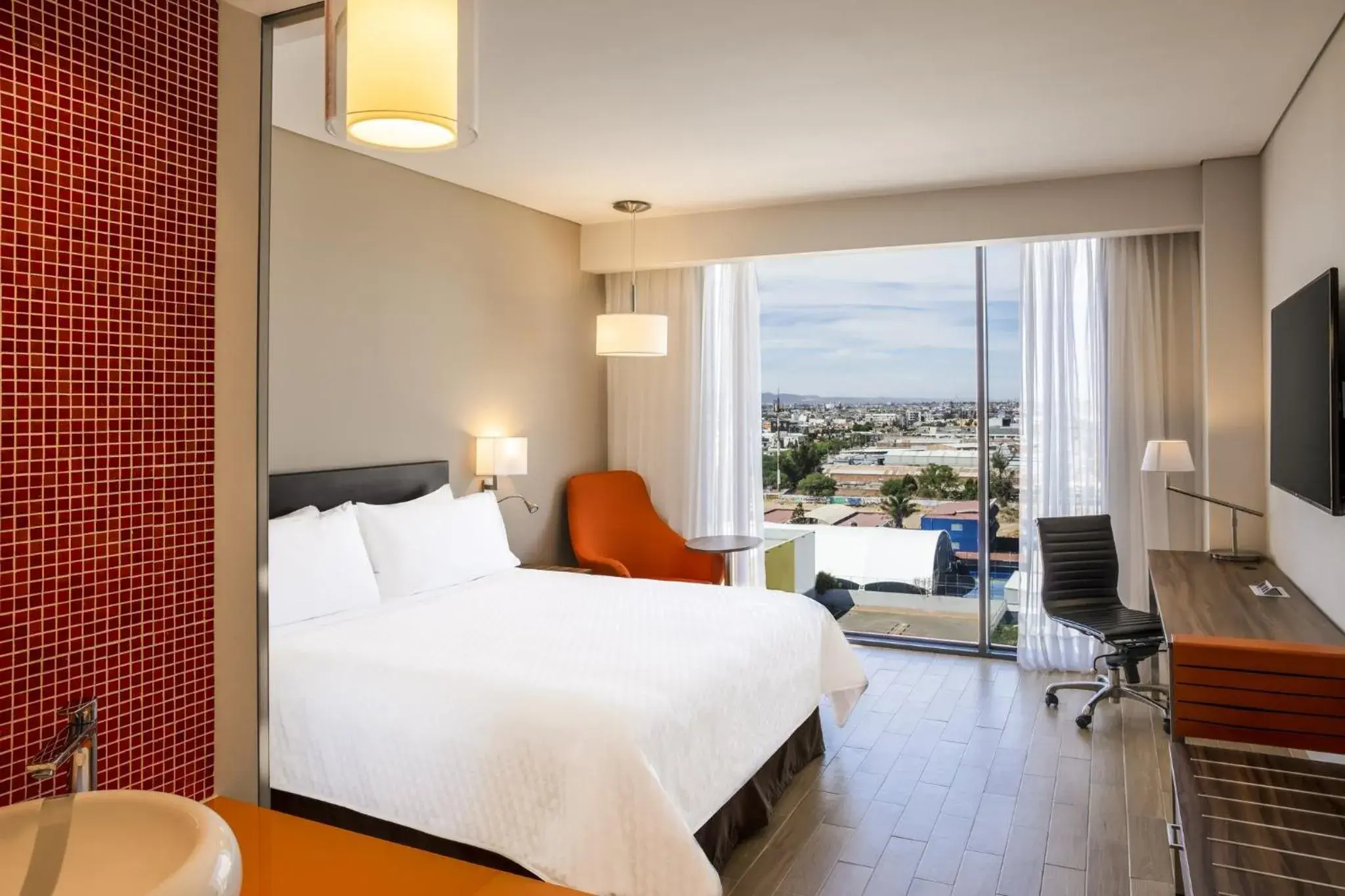 Bedroom, Bed in Fiesta Inn Aguascalientes Patio Bedroom, Bed in Fiesta Inn Aguascalientes Patio