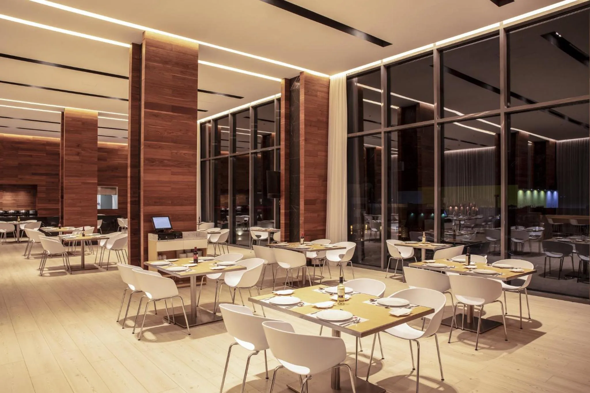 Restaurant/places to eat in Fiesta Inn Aguascalientes Patio