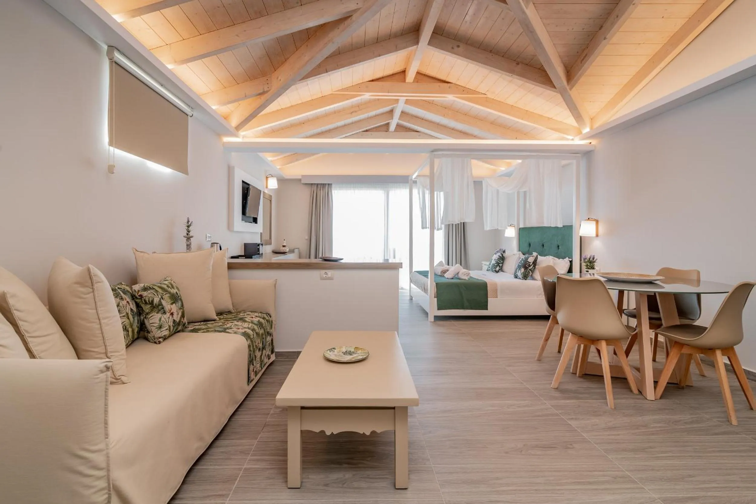 Photo of the whole room in Crystal Beach Hotel