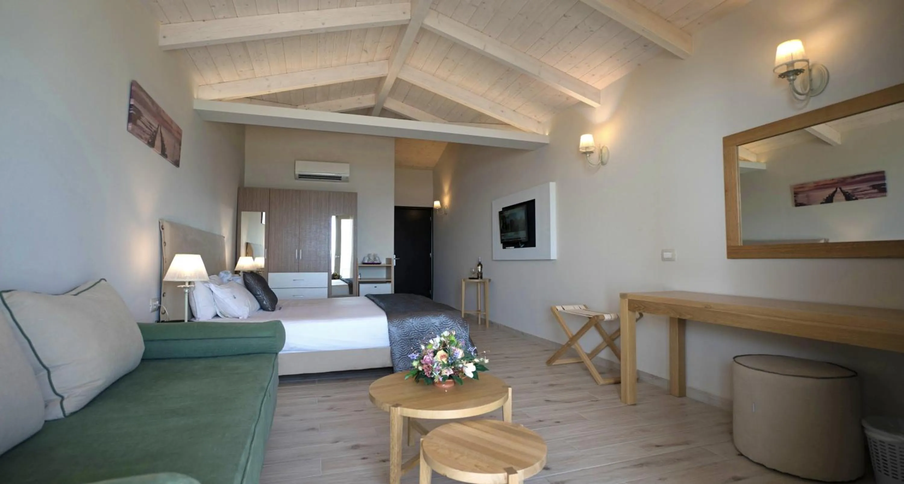 Photo of the whole room in Crystal Beach Hotel