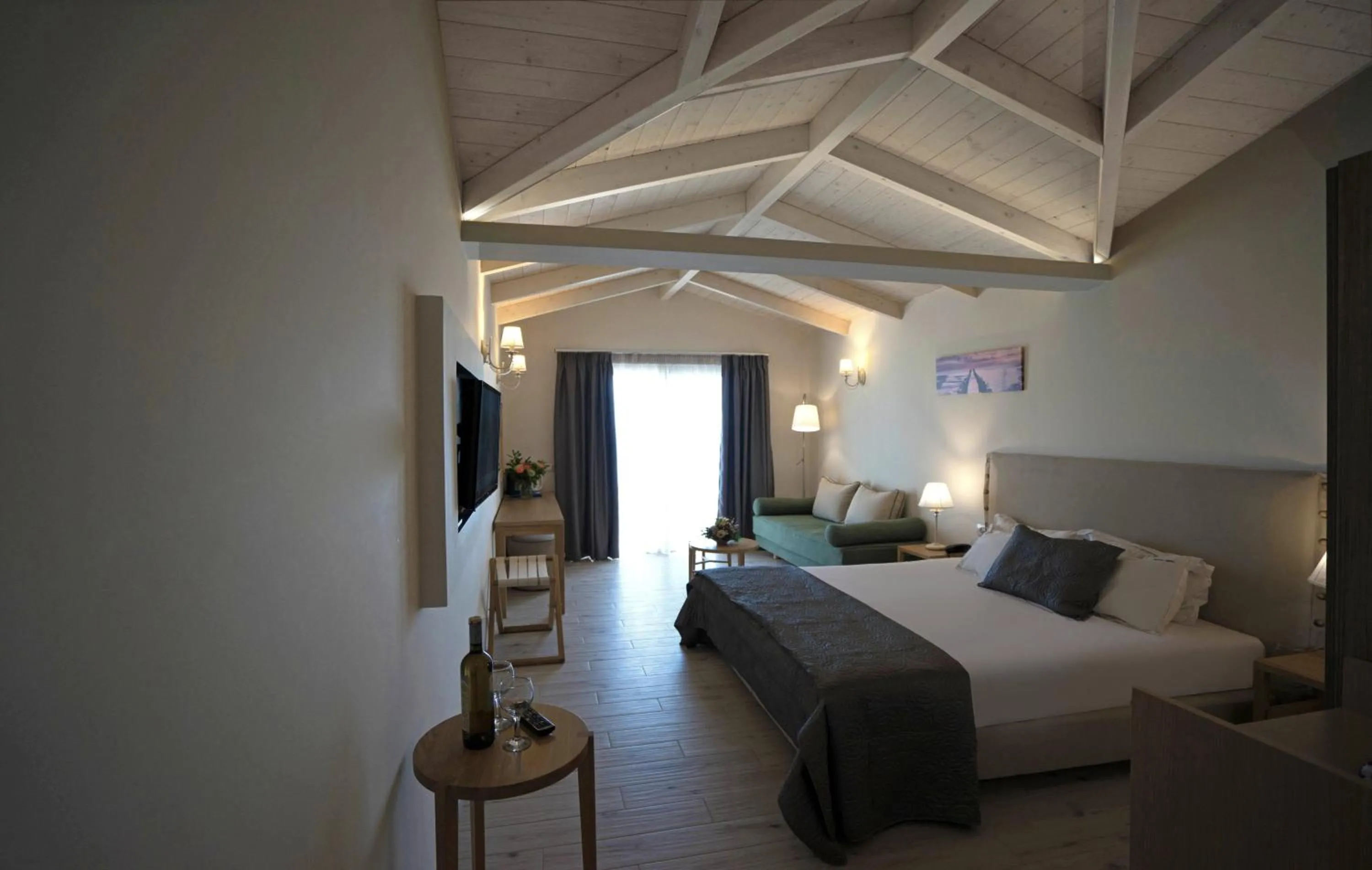 Photo of the whole room in Crystal Beach Hotel