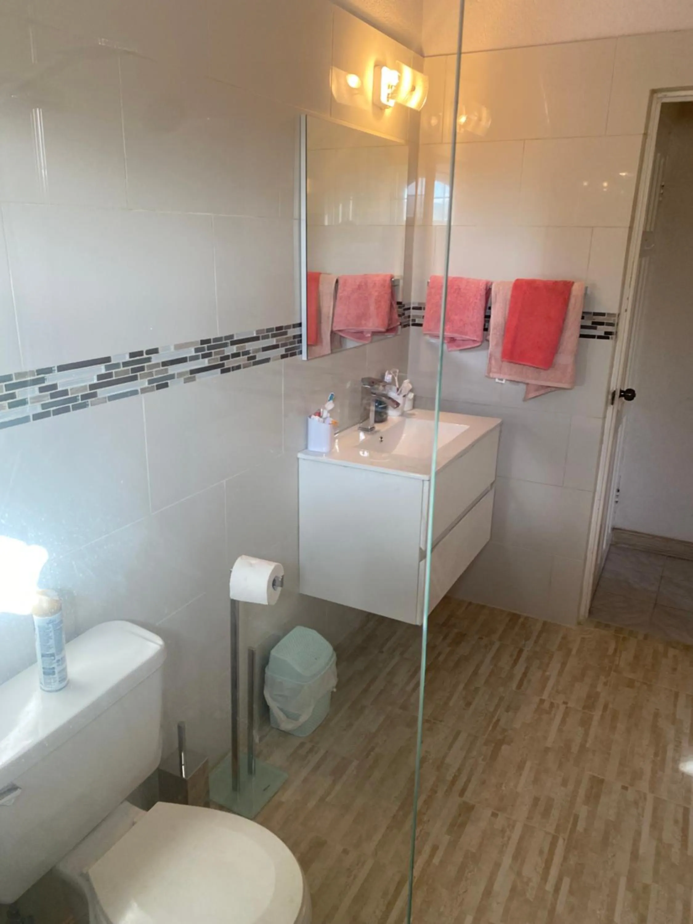 Shower in Spacious White House Villa 1 minute to sandy beaches