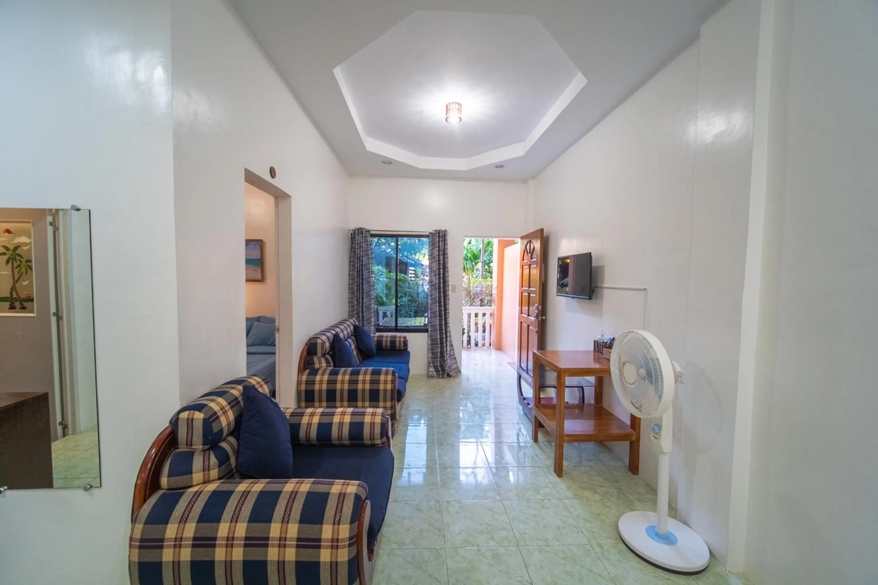 TV and multimedia in SMAK's Hotel