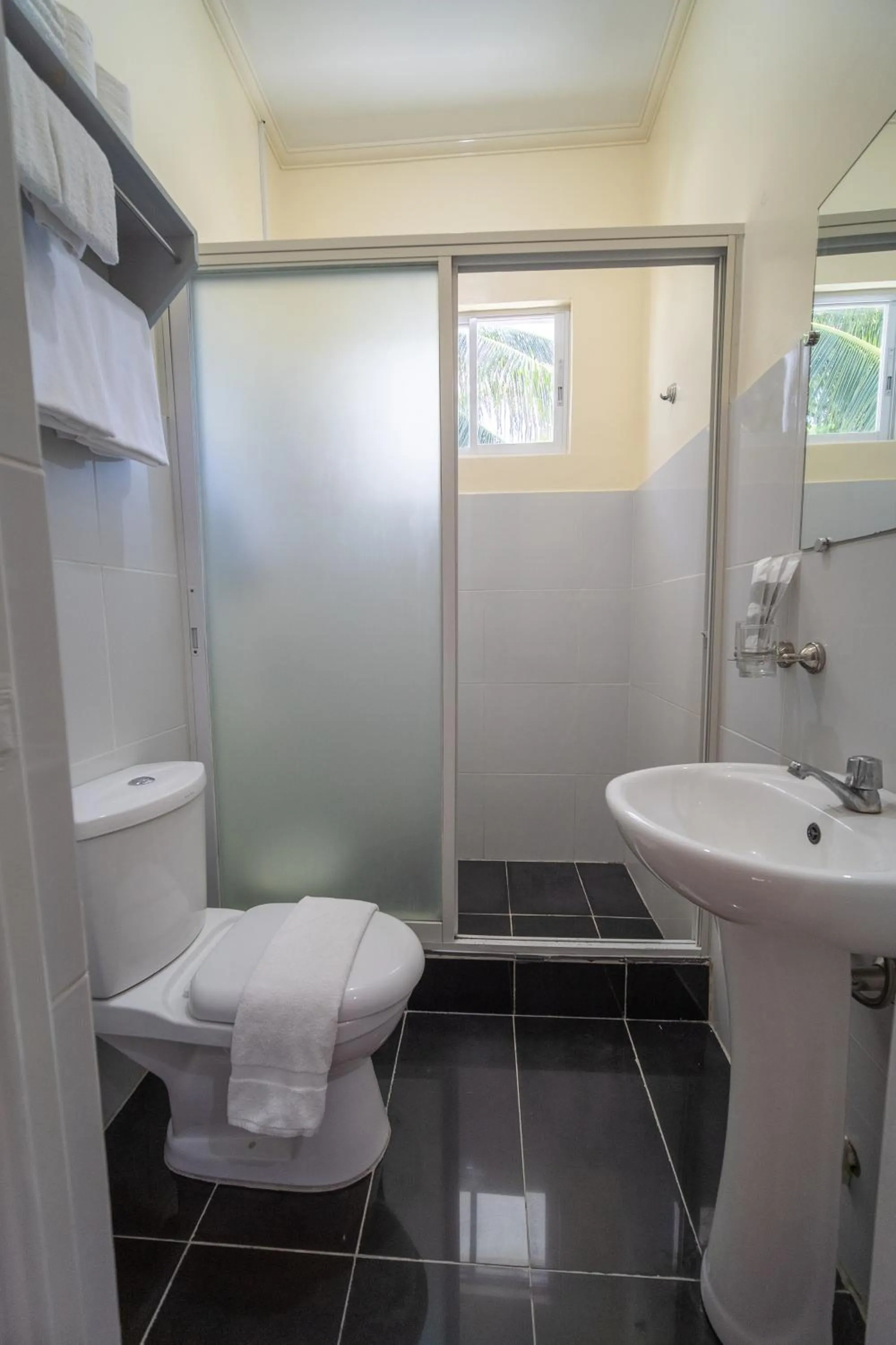 Shower in SMAK's Hotel