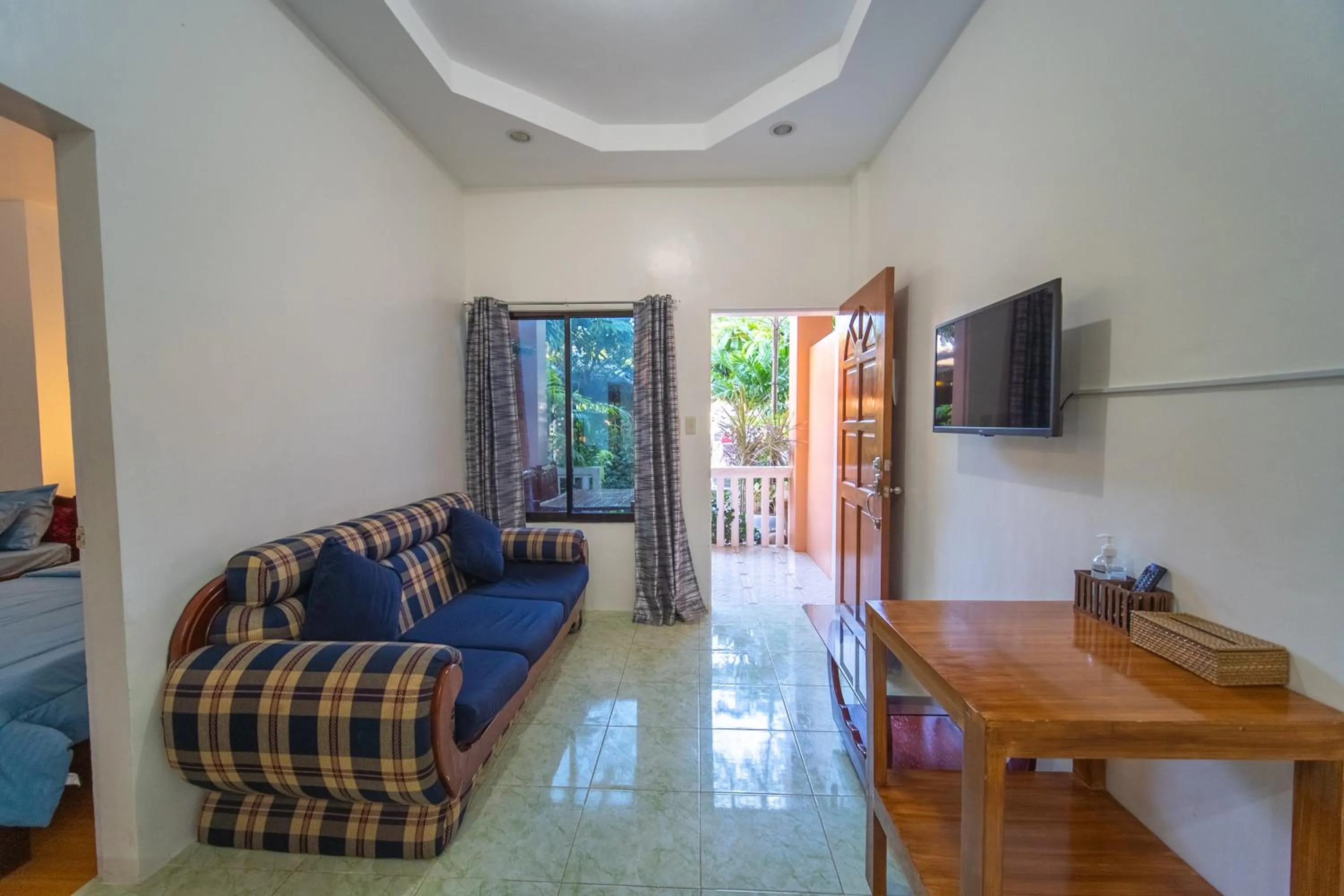 TV and multimedia in SMAK's Hotel