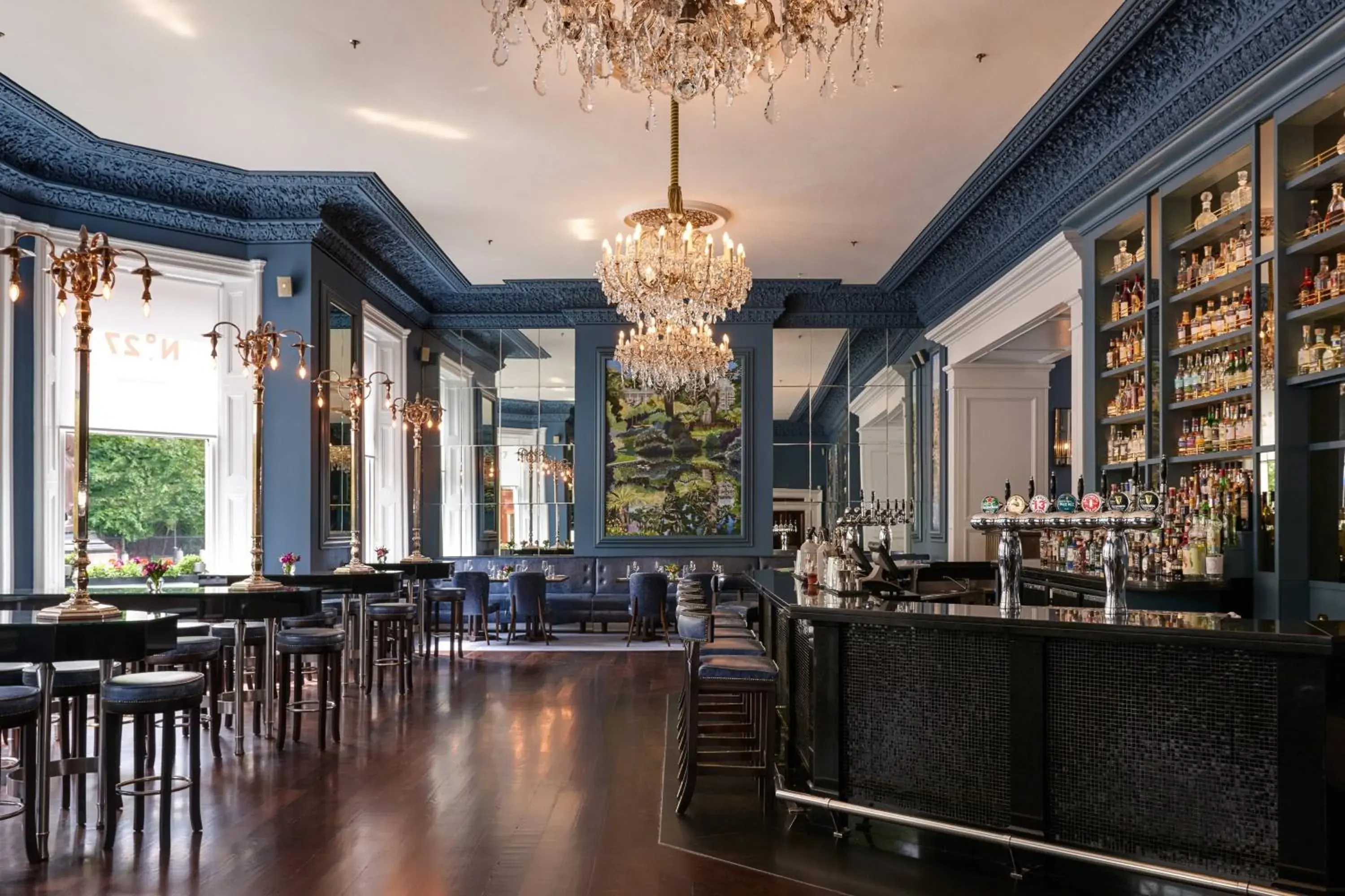 Lounge or bar in The Shelbourne, Autograph Collection Lounge or bar in The Shelbourne, Autograph Collection