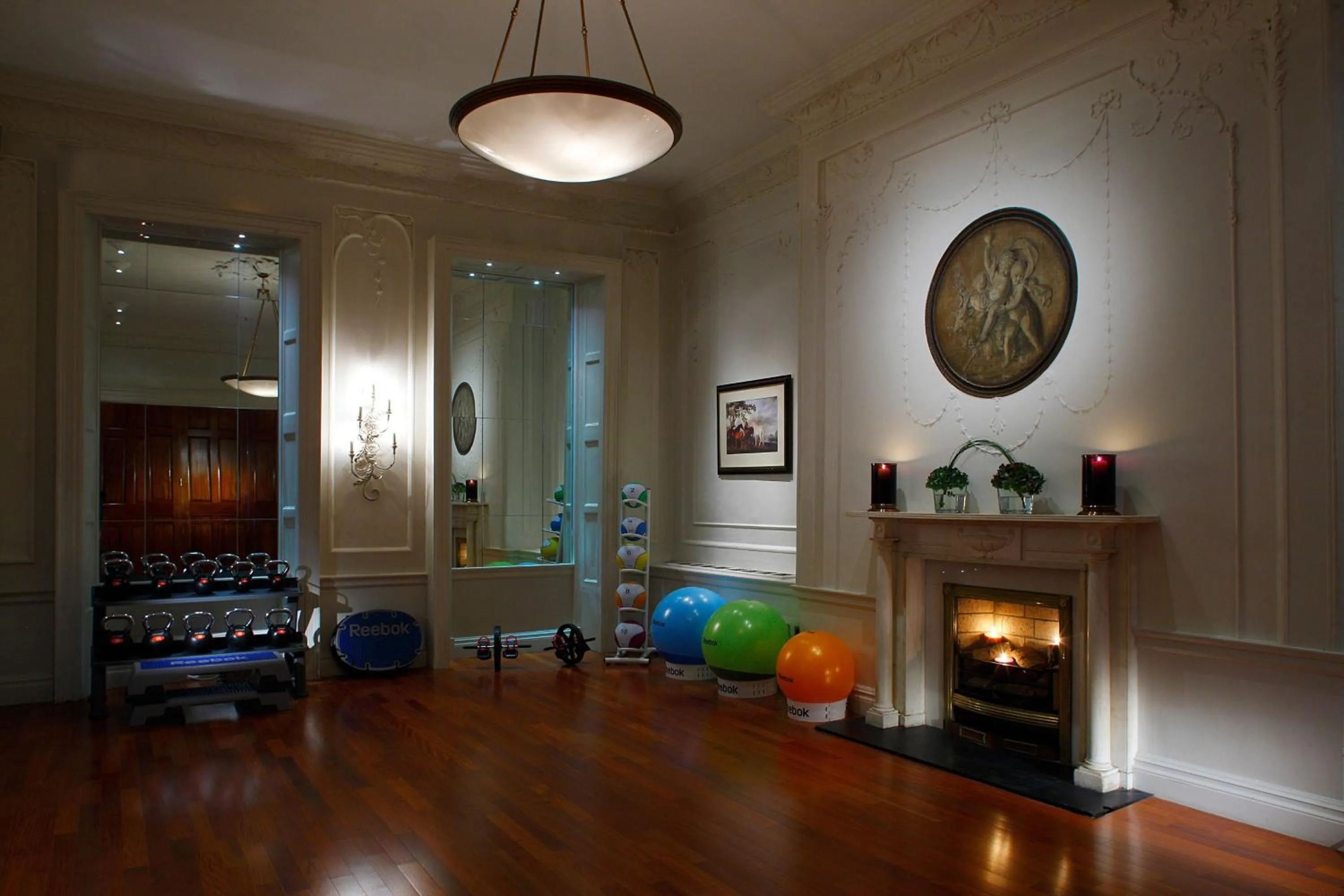 Fitness centre/facilities in The Shelbourne, Autograph Collection