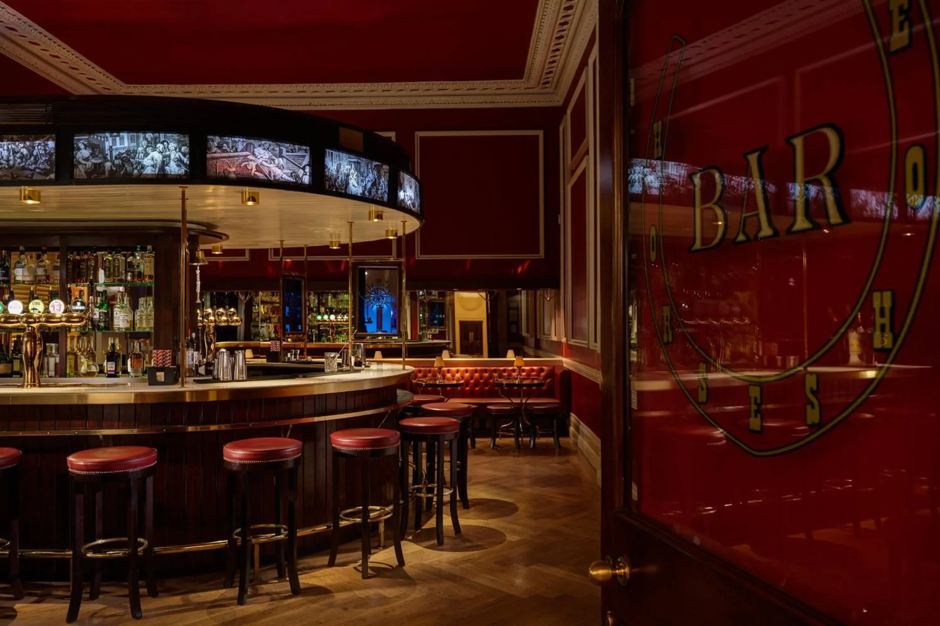 Lounge or bar in The Shelbourne, Autograph Collection Lounge or bar in The Shelbourne, Autograph Collection