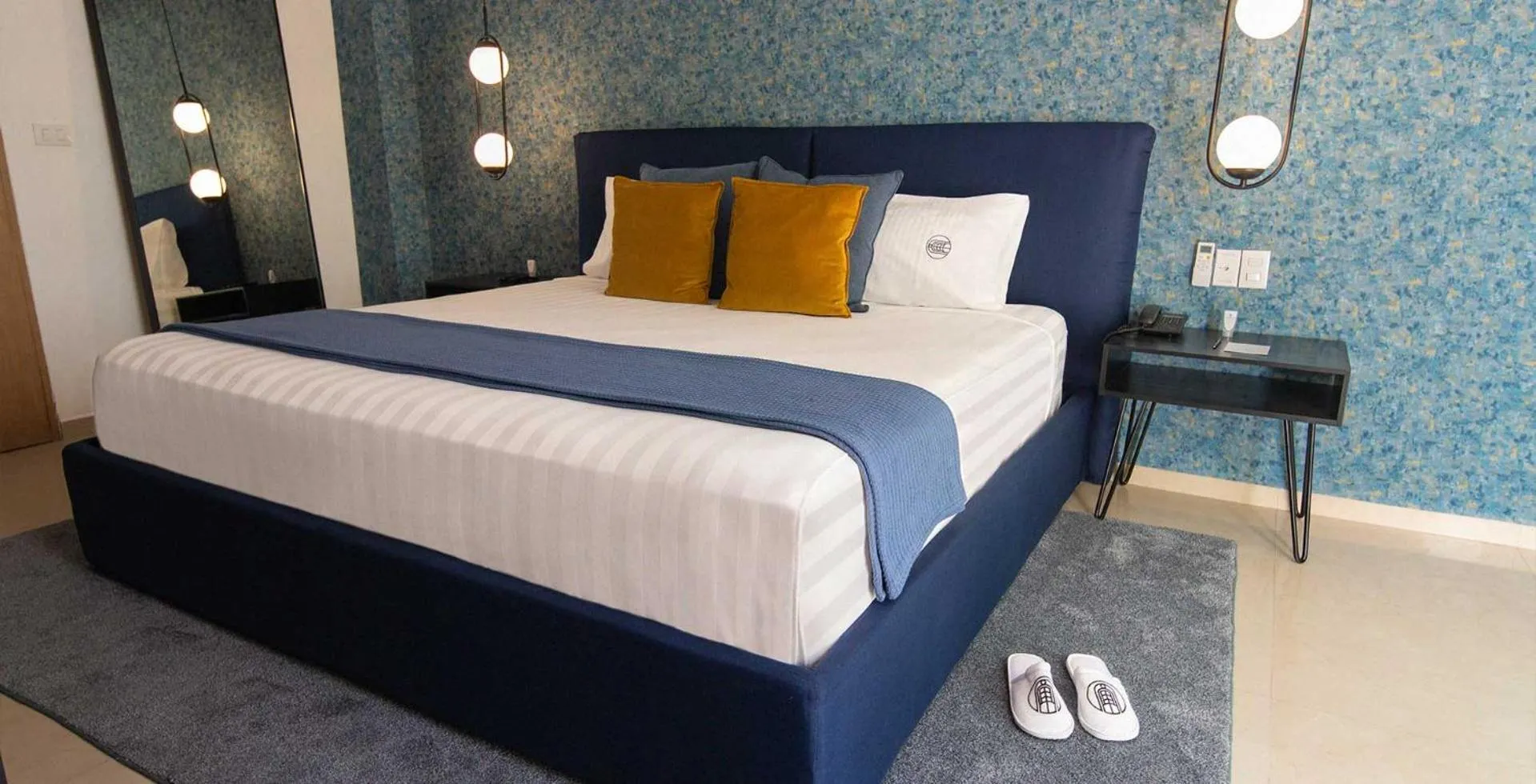 Bed in Hotel Roma 191