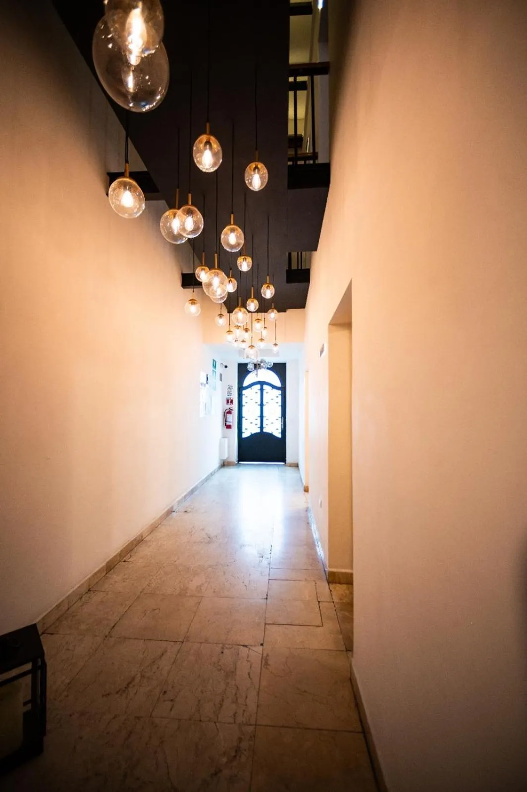 Facade/entrance in Hotel Roma 191