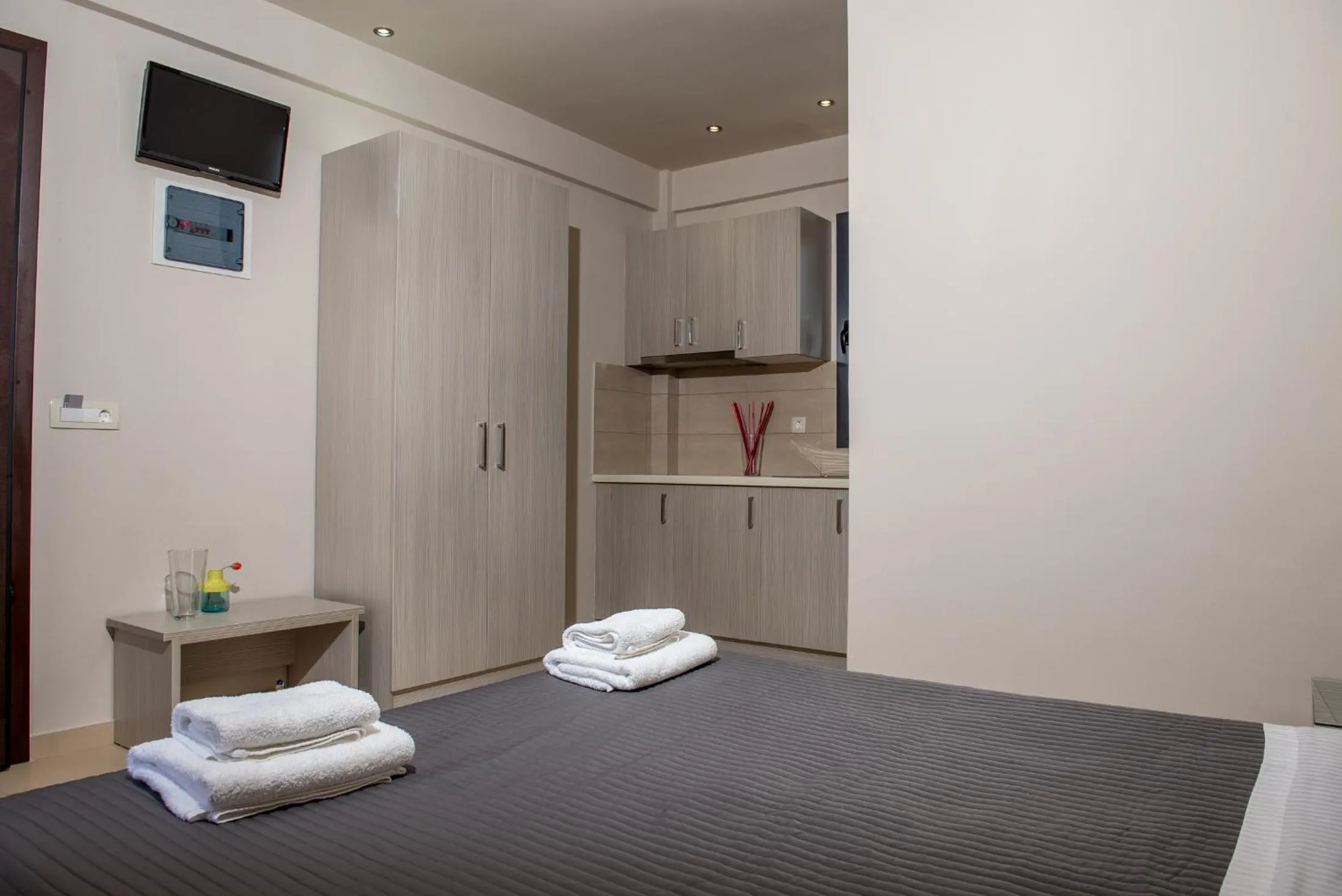 Bed in Trianon Studios