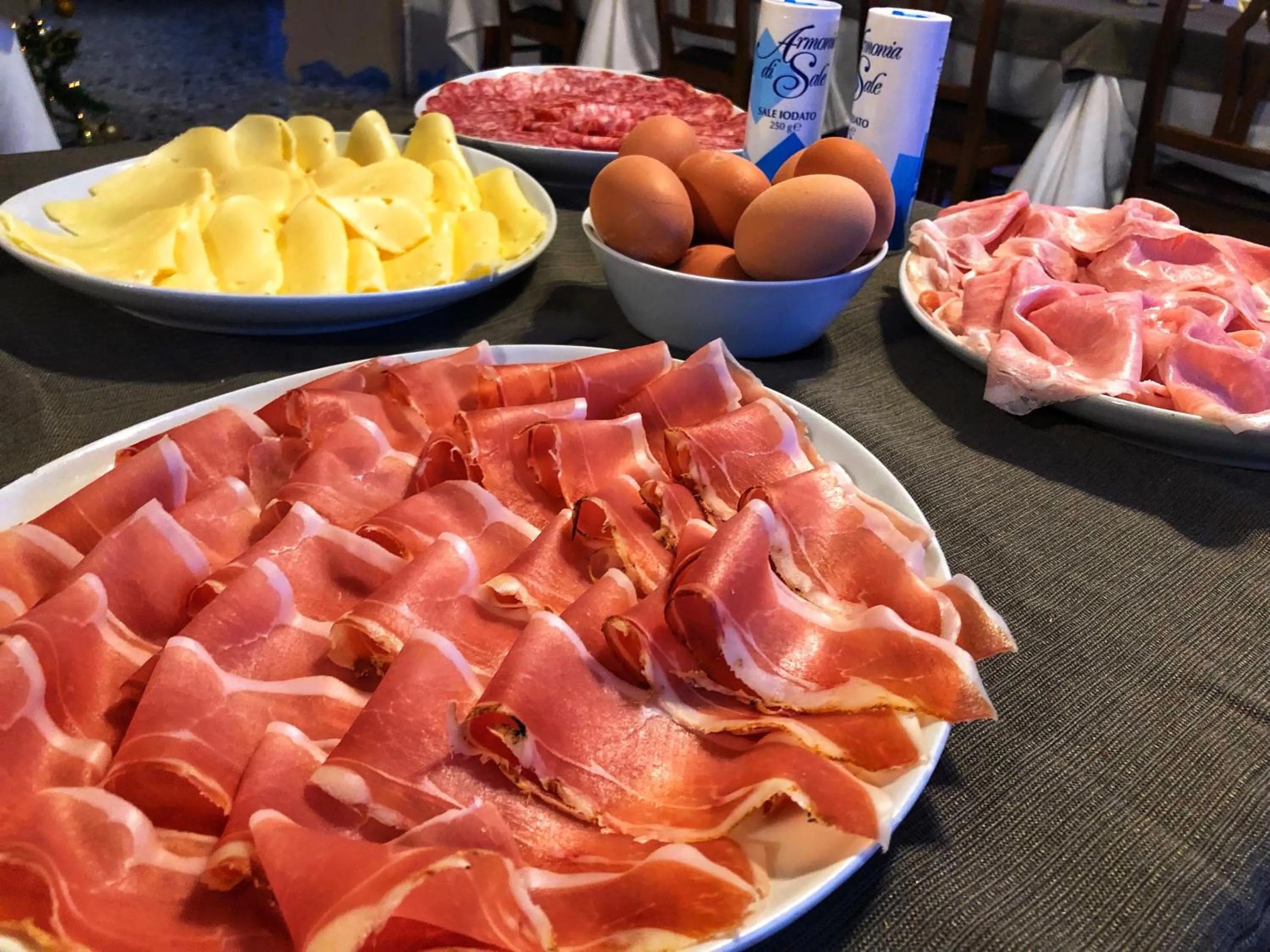 Food and drinks in Hotel Amoha