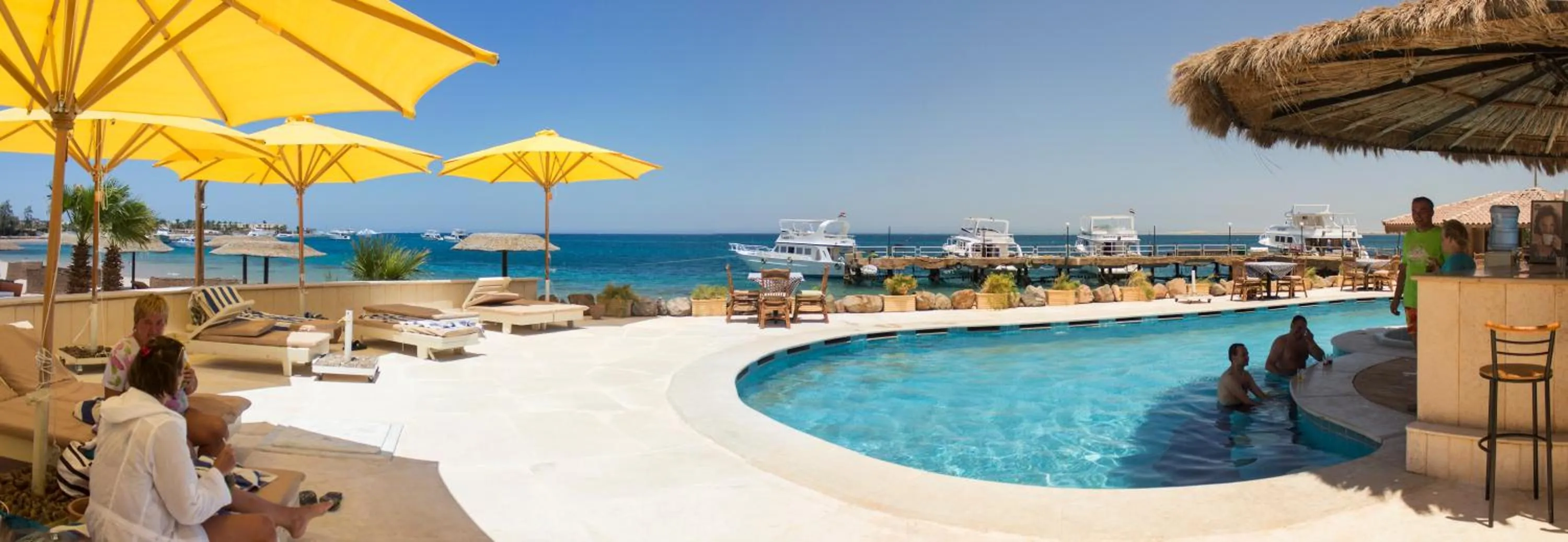 Lounge or bar in Lotus Bay Resort